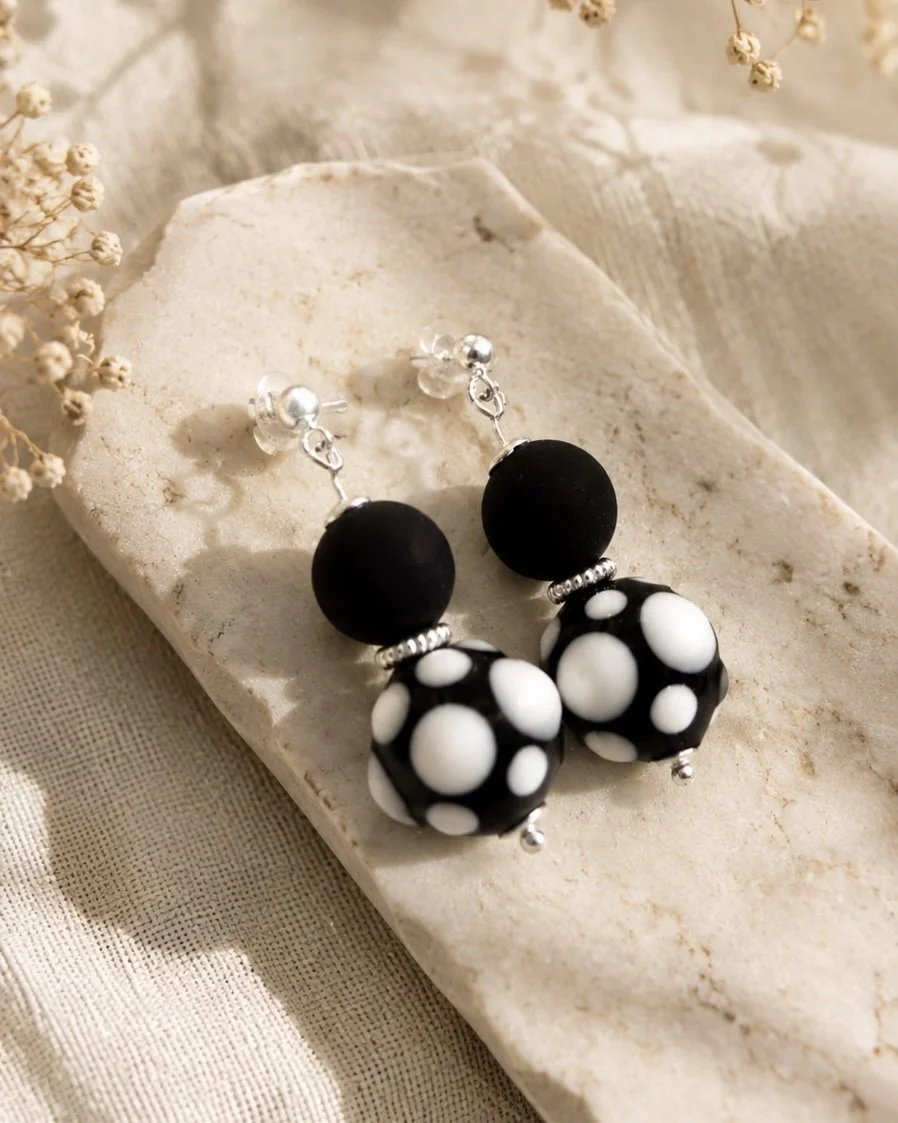 Pendientes Real Negro