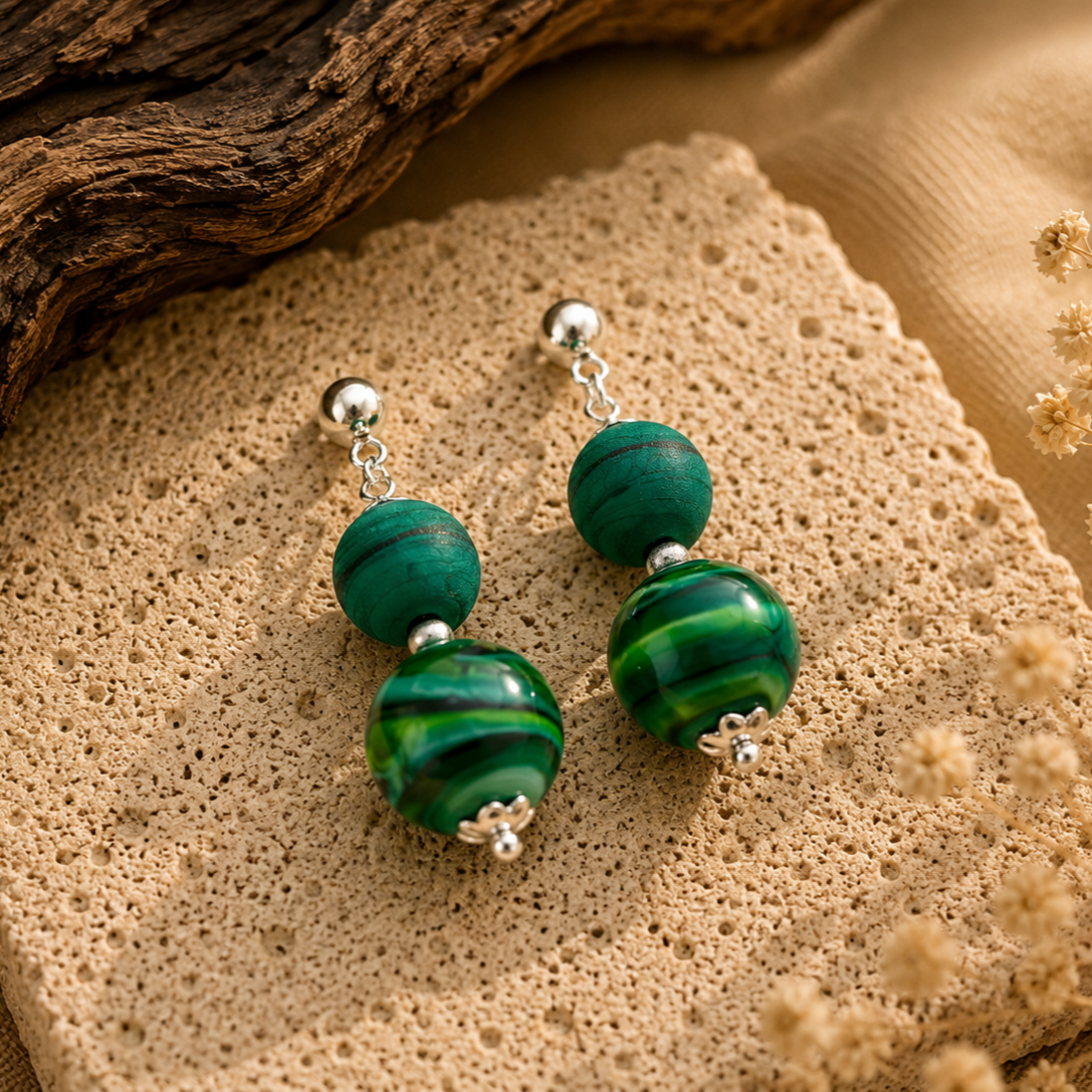 Pendientes Libélula Oliva de vidrio de Murano artesanal y plata de ley inspirados en la naturaleza y los tonos verde oliva.
