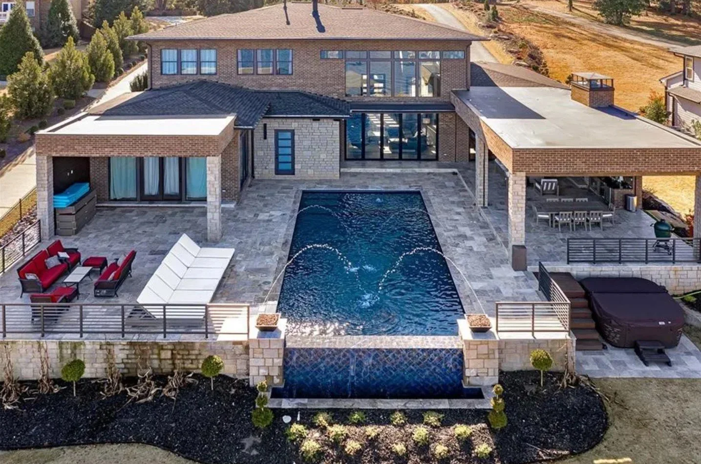 Modern Lake House exterior 2.jpg