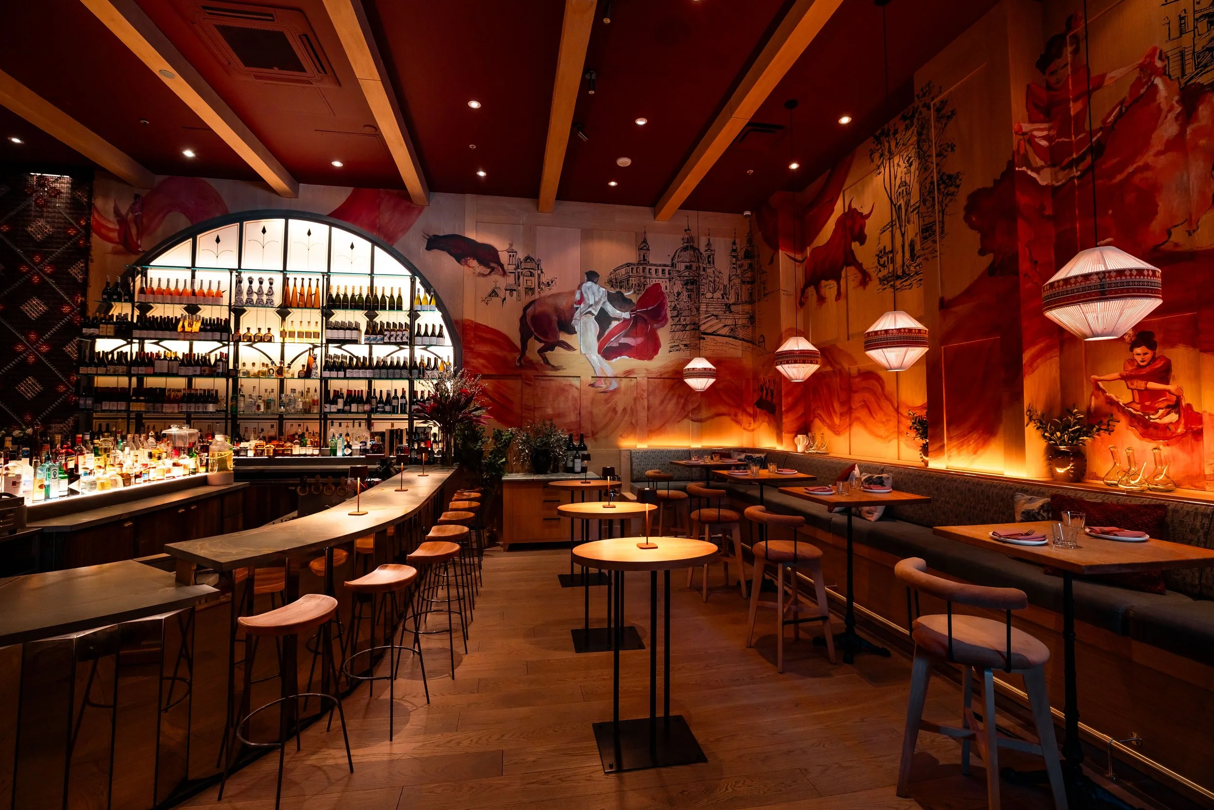 Beso_BarLounge_1.jpg
