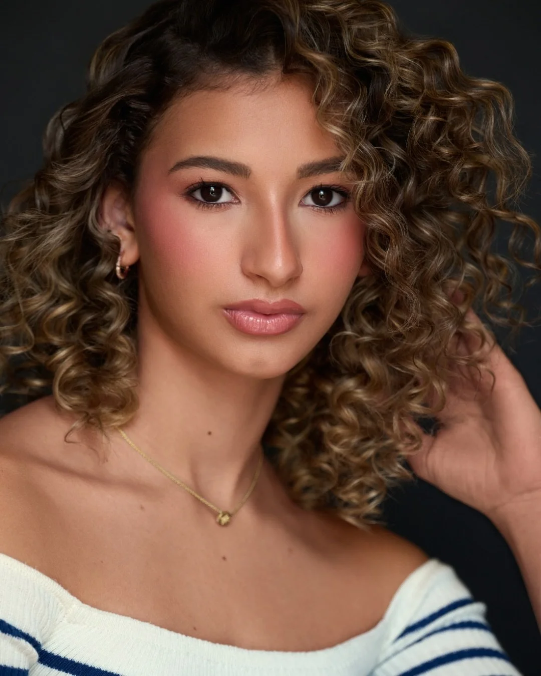 @malani_dancer
@bronzeglowbeauty

-

editorial model, studio shoot, orlando photographer, dance photography