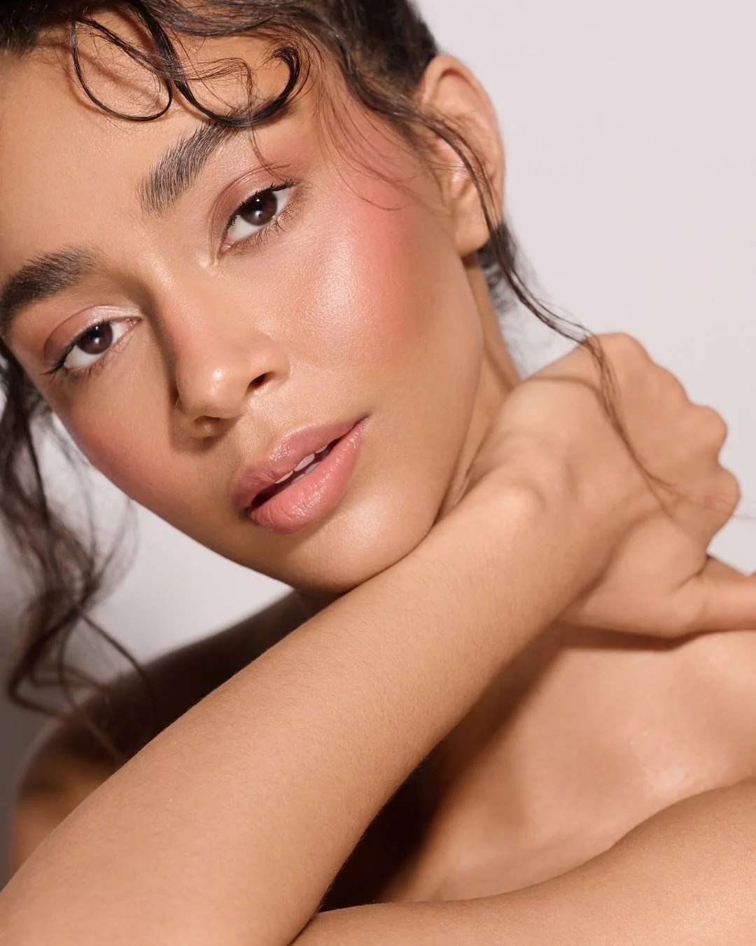 @jannahidc
@bronzeglowbeauty

commercial beauty photography
makeup brand
natural makeup
florida photographer
studio photoshoot