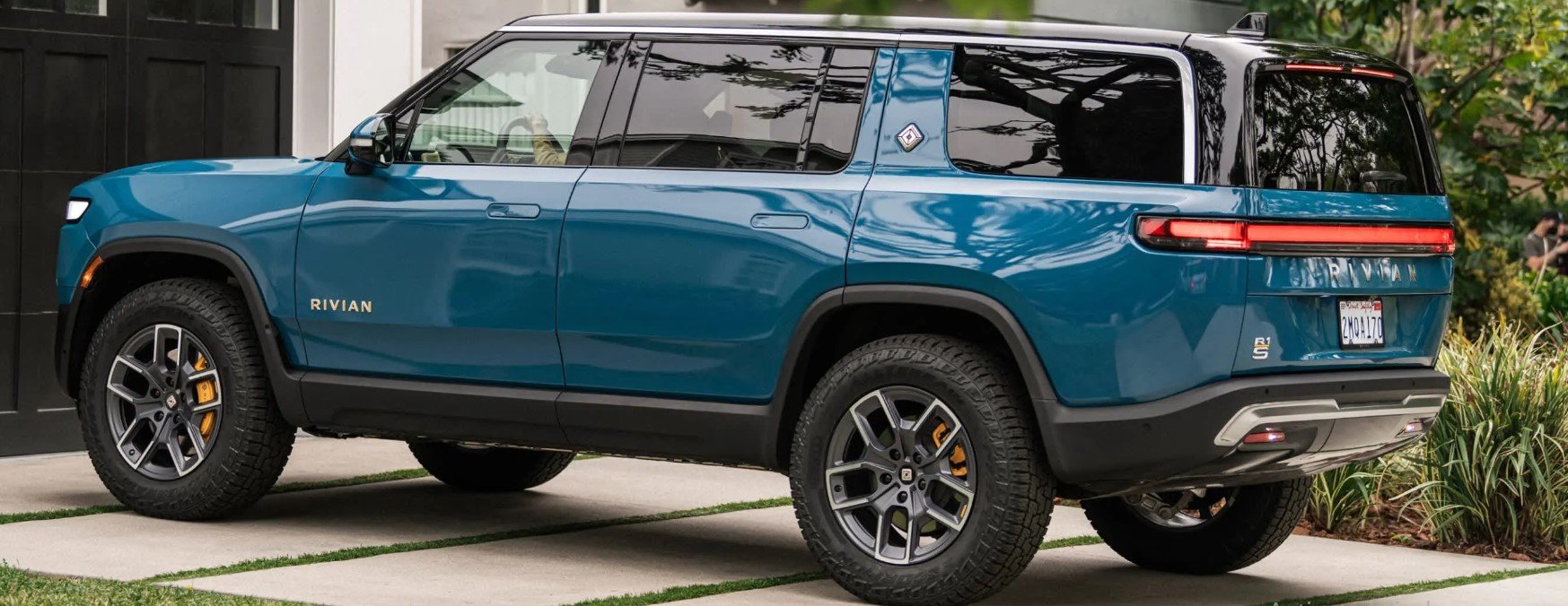 Rivian 2.jpg