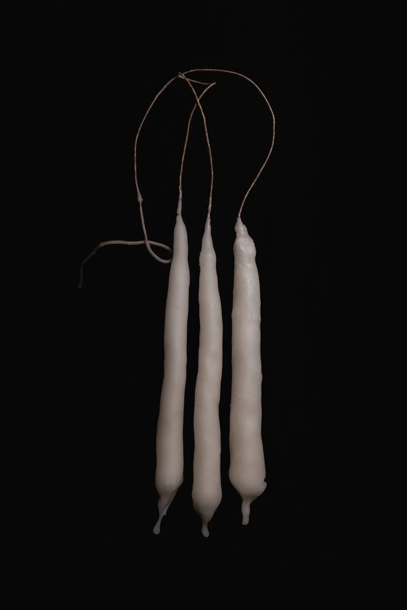 white-001.jpg