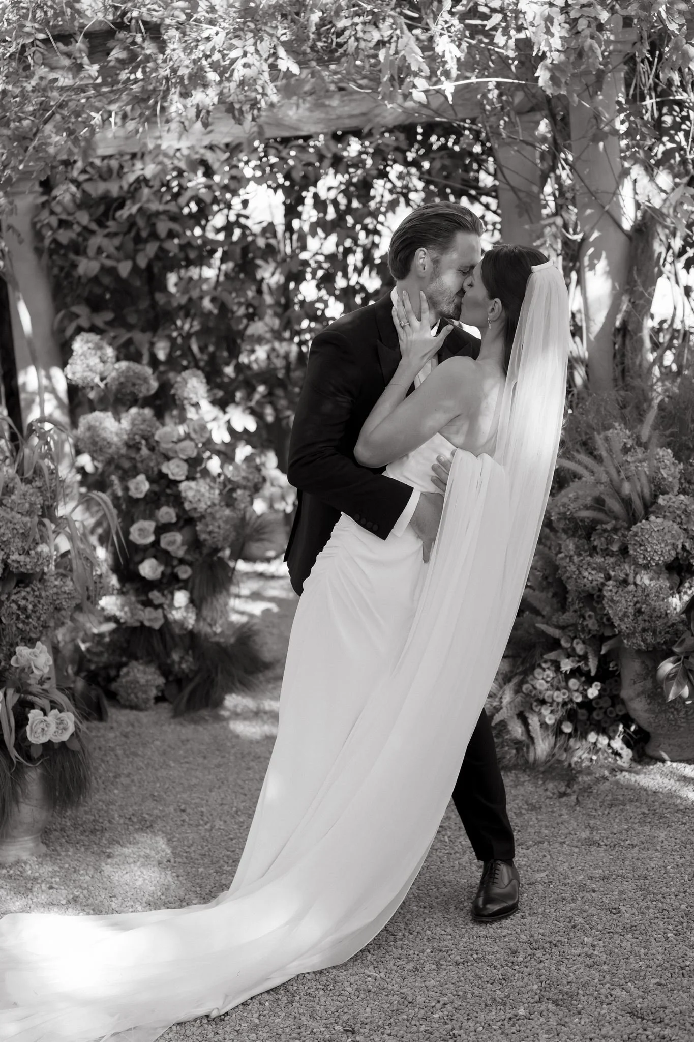 Imogen&BlakePreviewGallery-50.jpg