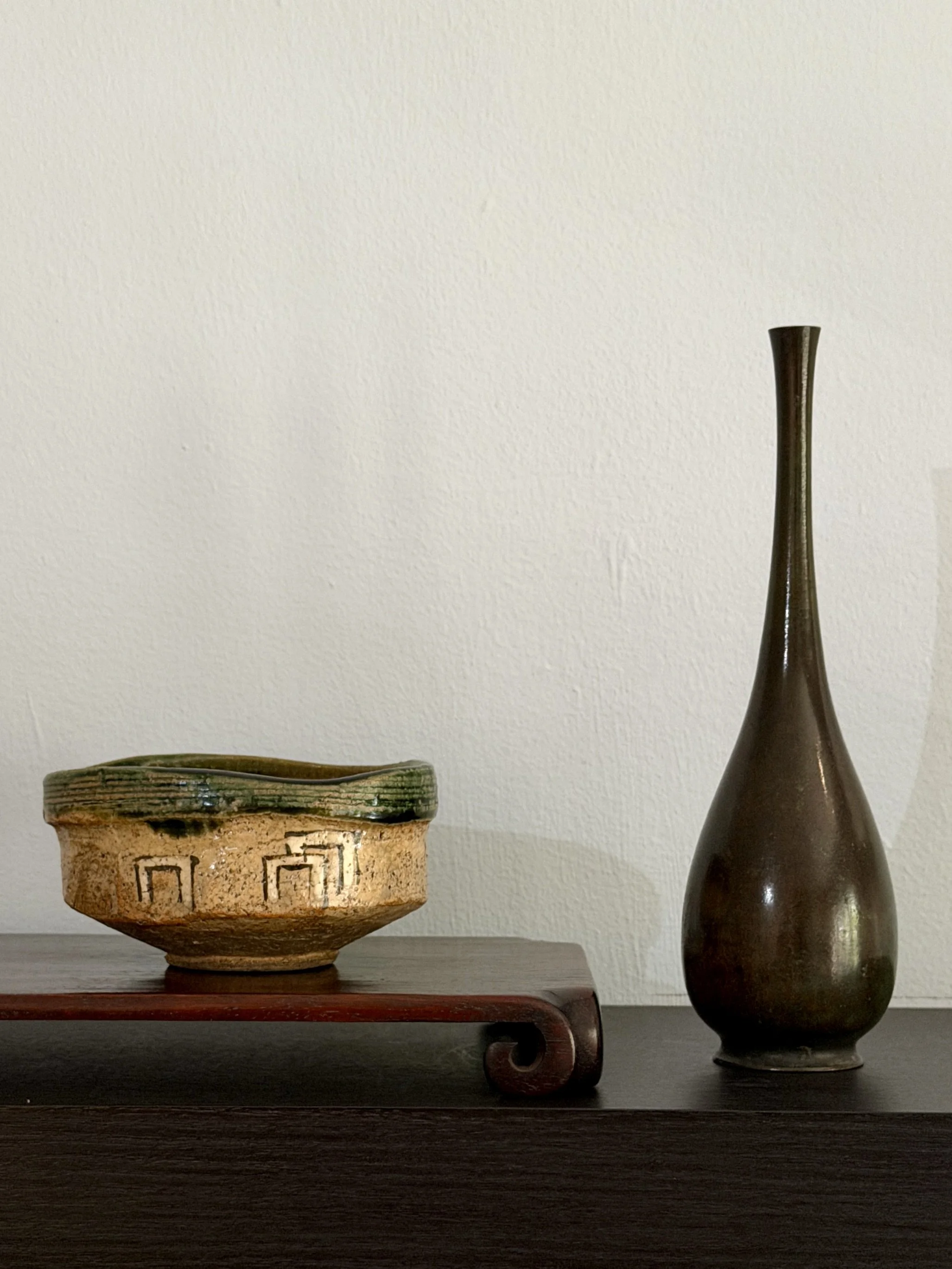 Green Oribe Chawan and Crane neck flower vase