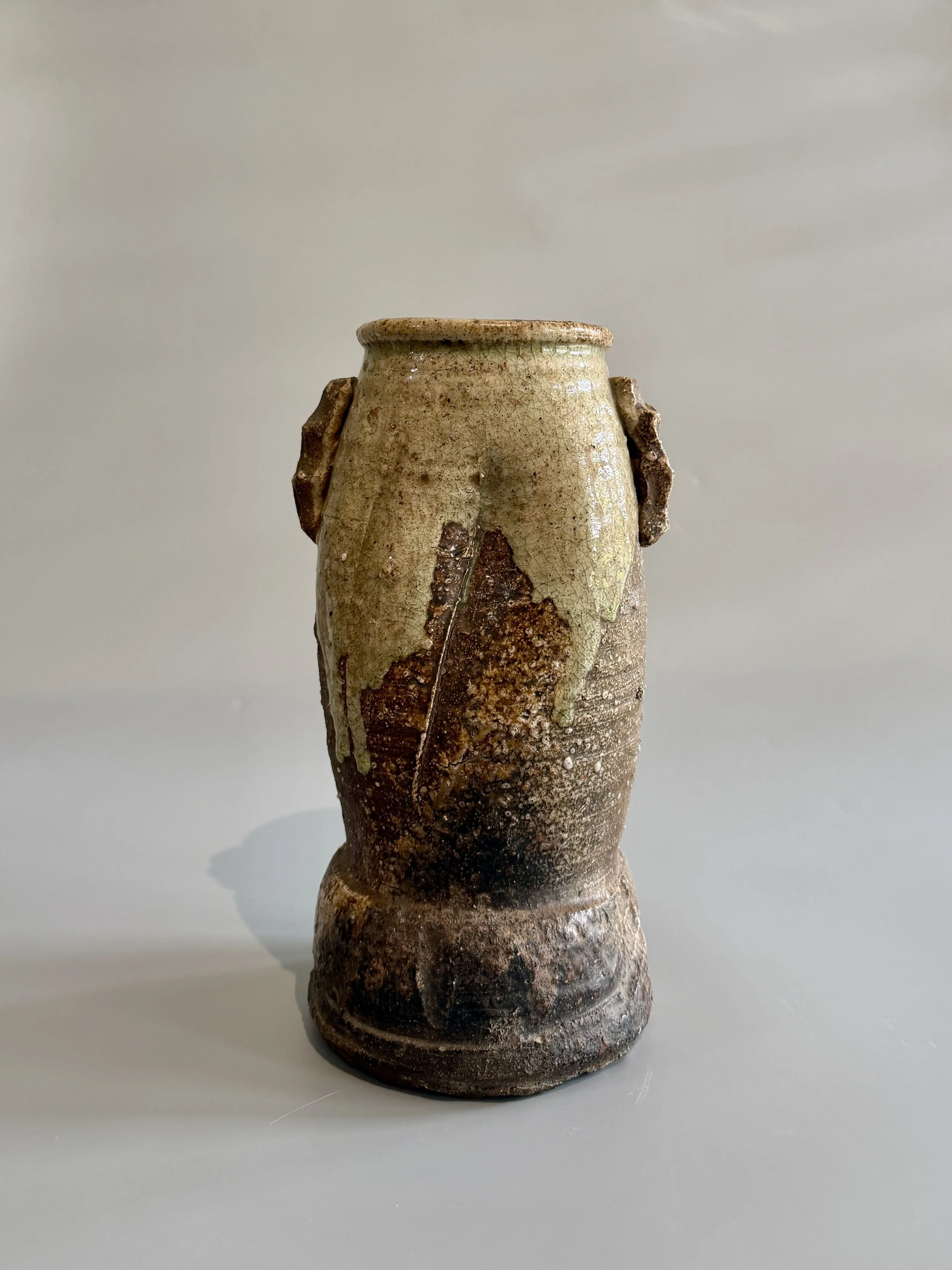 Iga flower vase _ early Edo