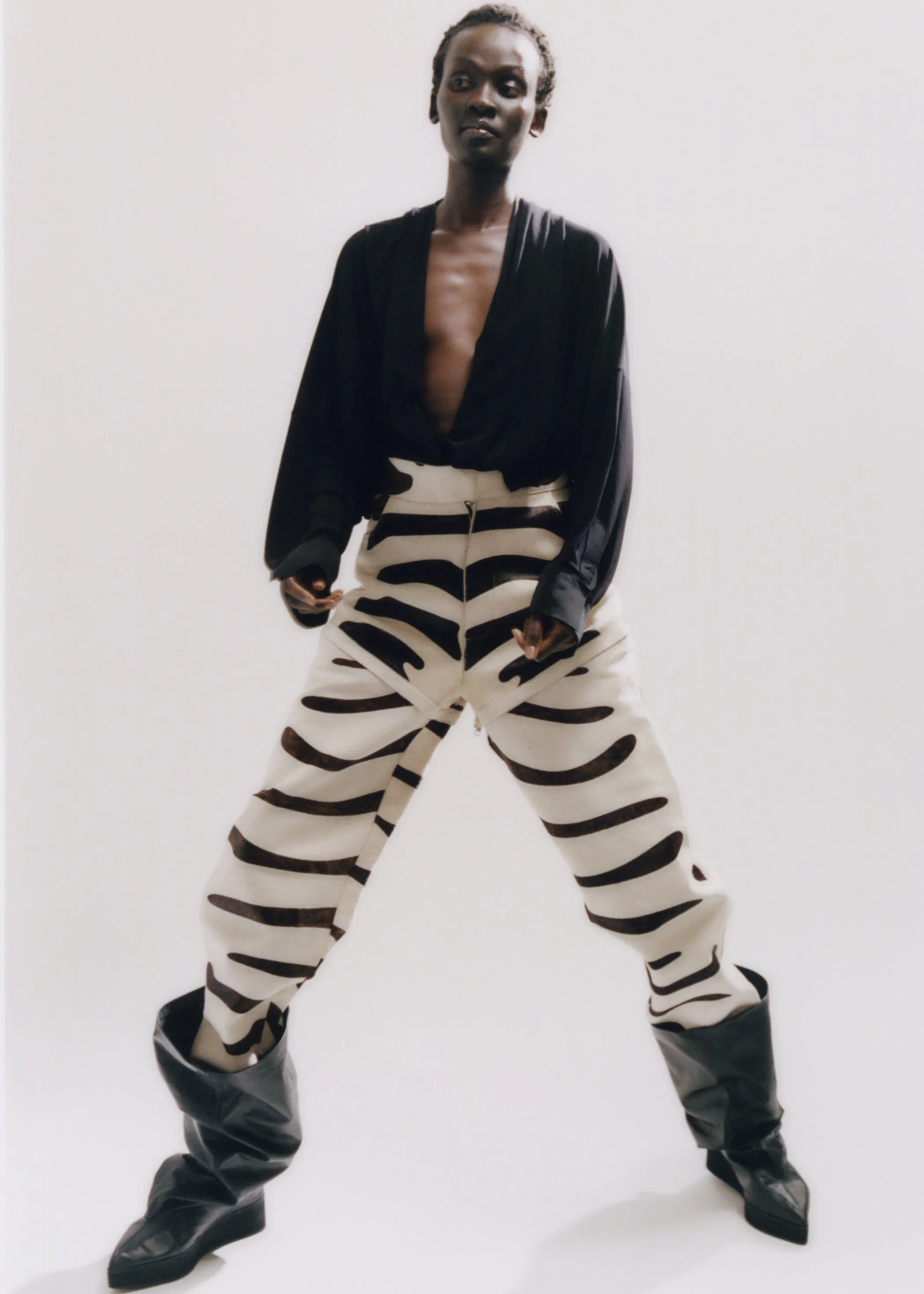 Photographed by Arthur Comely