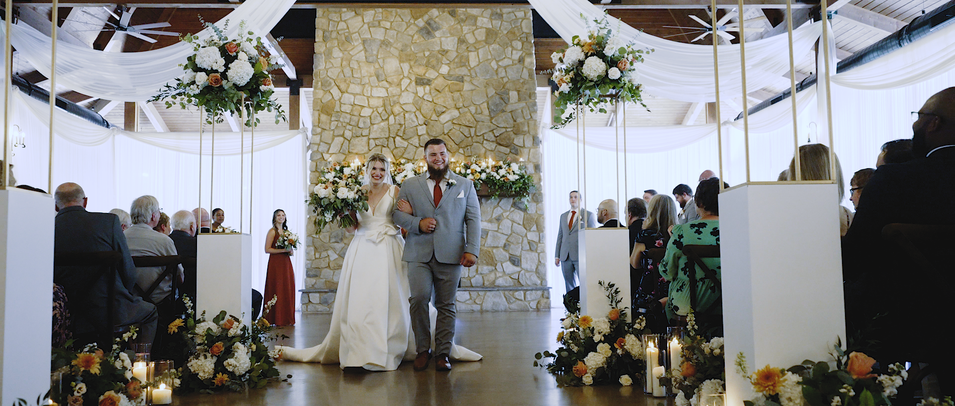 Kaylee & Elijah - 4min.00_02_07_22.Still008.png