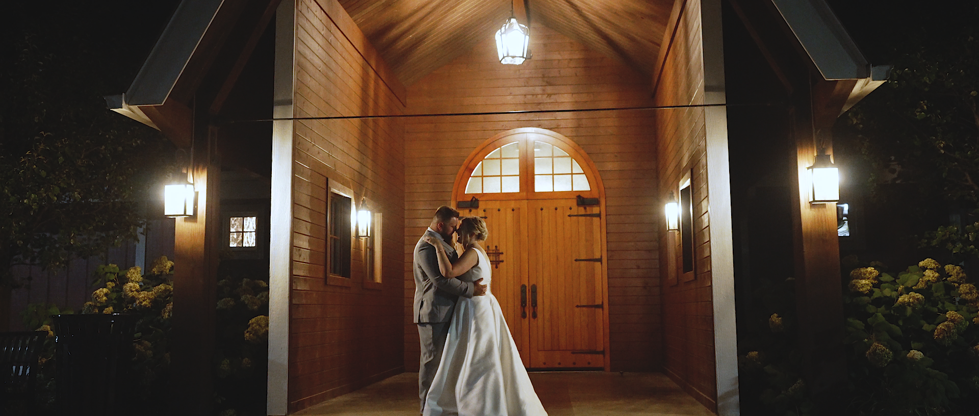 Kaylee & Elijah - 4min.00_03_44_19.Still010.png