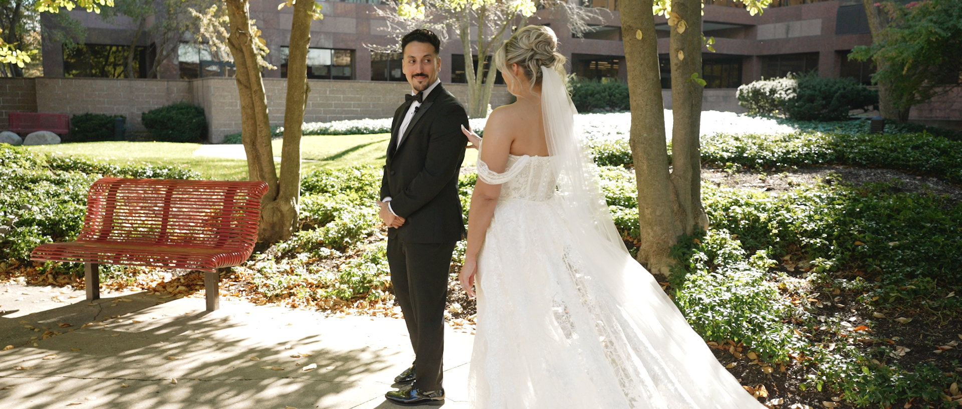 Emilia & Vincenzo - 4min.00_00_38_20.Still005.png