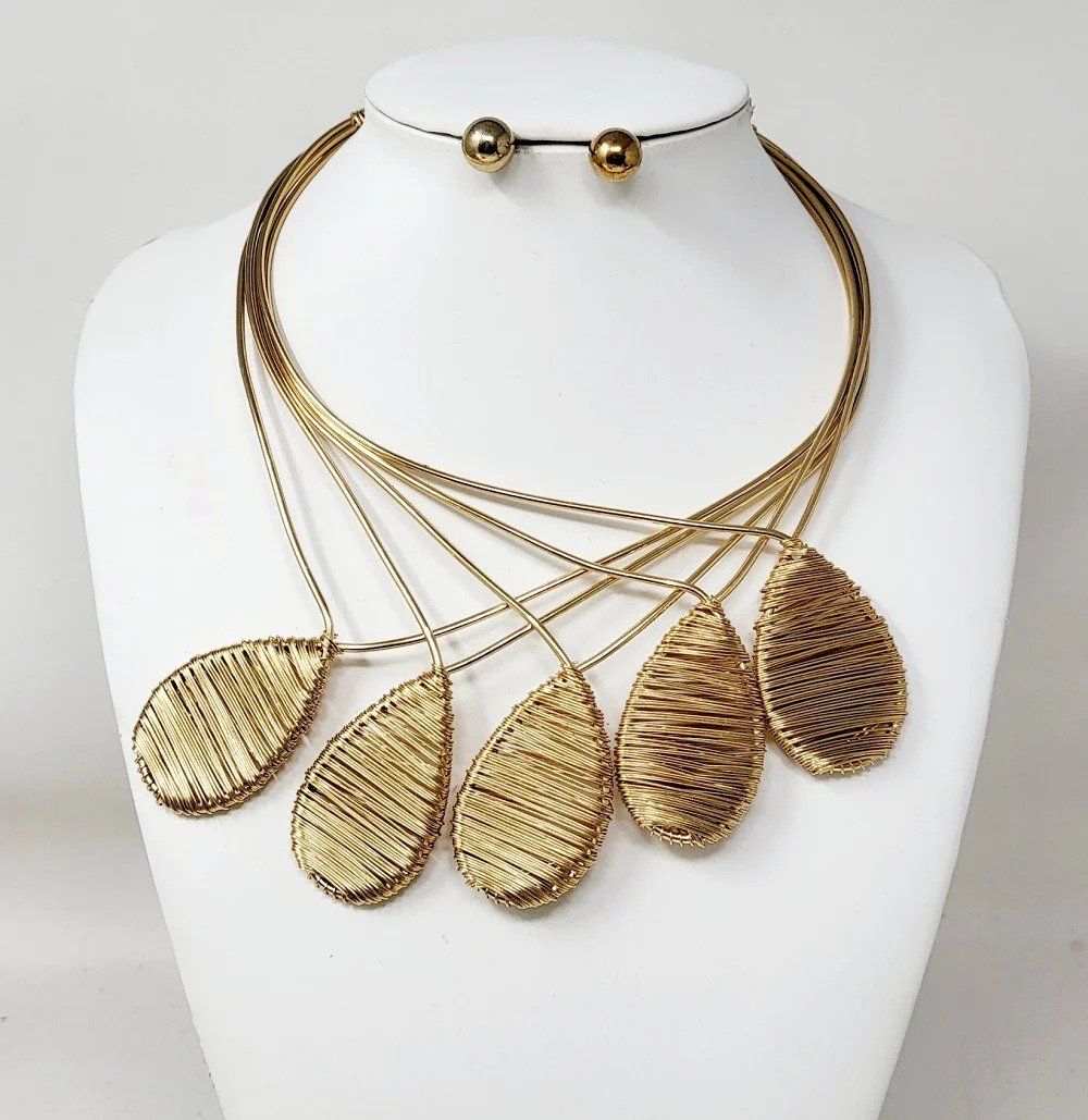 Metal Wire-Wrapped Teardrop Necklace Set