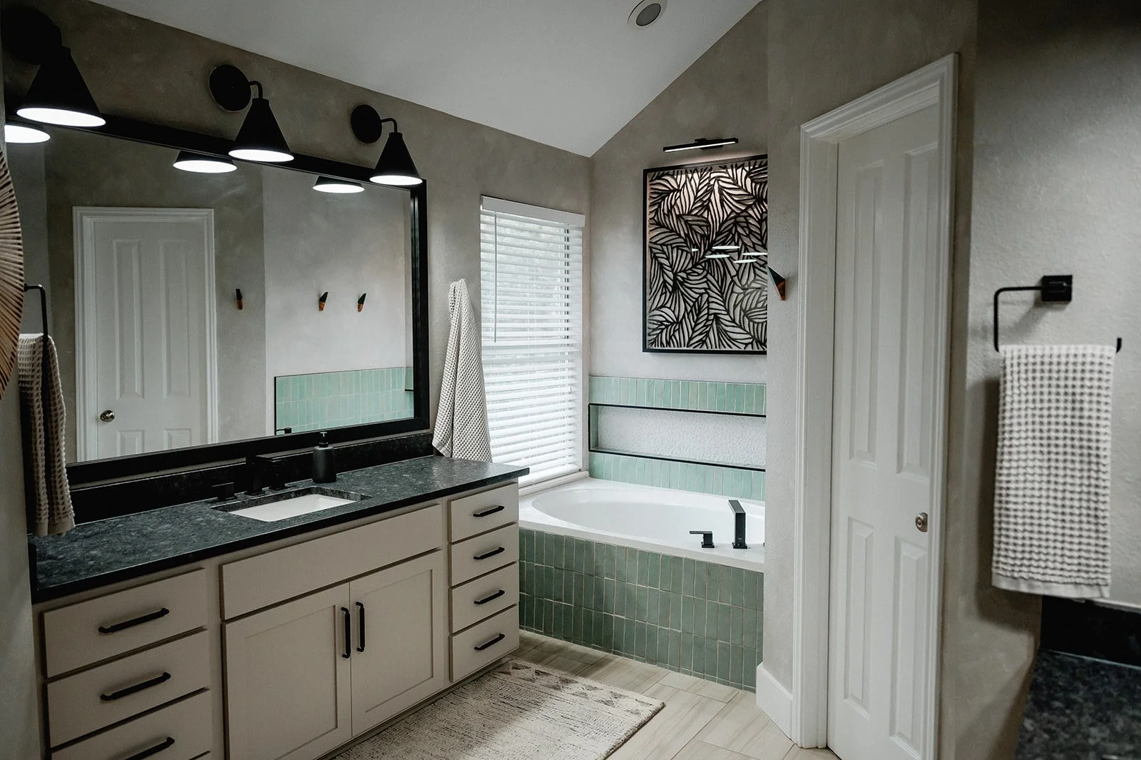 Burns Designs - Under the Sun Photography-59.jpg