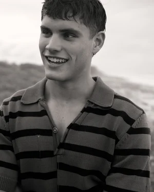 MAX WHELAN — Mate Model Management