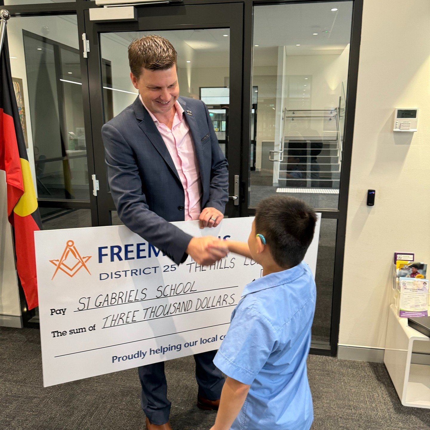 We received a very generous donation for Hill Lodge earlier this year of $6000 to help us purchase some new signage for Old Northern Road, and then this week they came in to present us with a cheque and surprised us with an extra $3000 on top of that