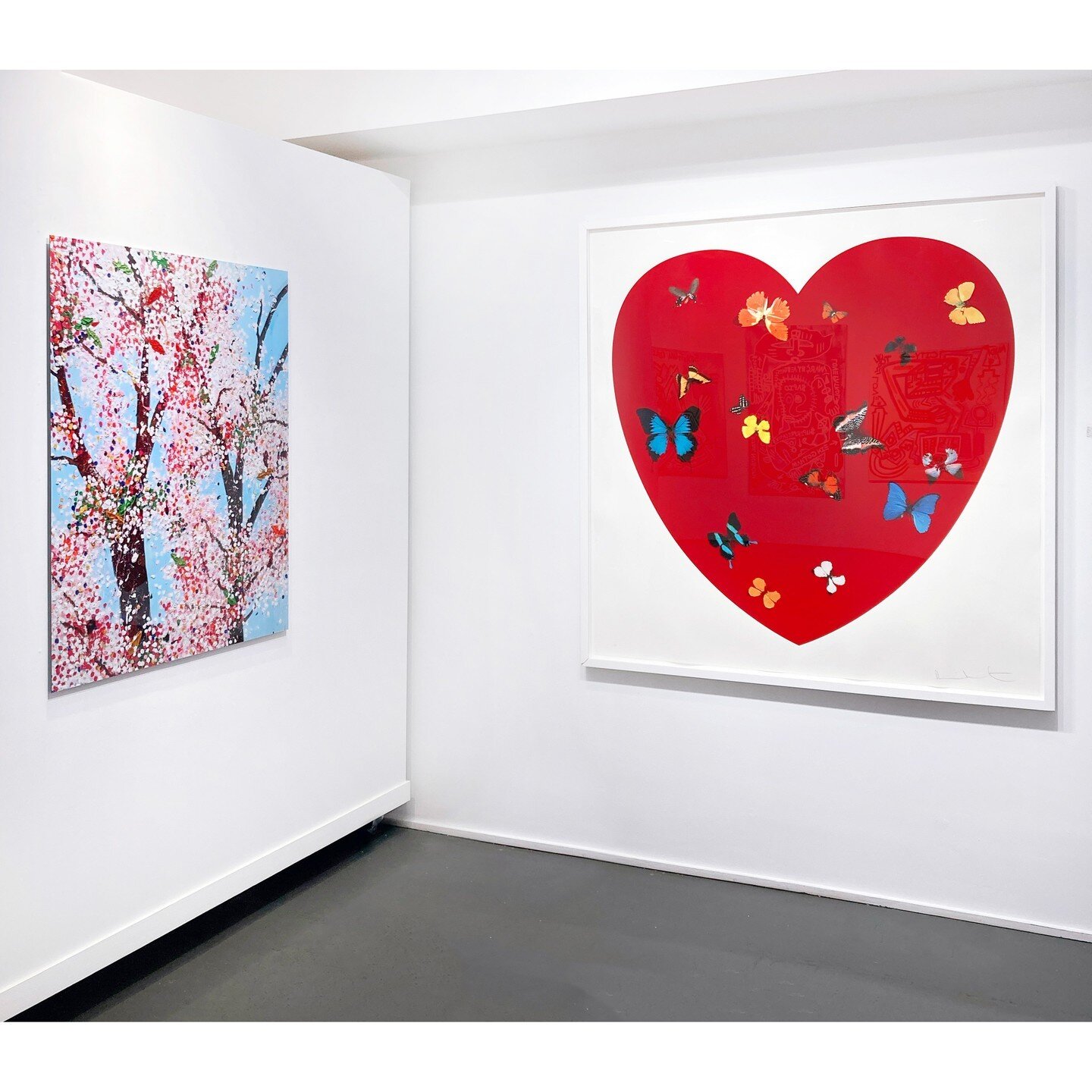 It officially feels like spring in #SoHo with #DamienHirst's highly sought after cherry blossoms 🌸 stop by the gallery to view up close!

Link in bio and DM for inquiries.
.
.
.
#dtrmodern #artgallery #contemporaryart #contemporaryartist #popart #po