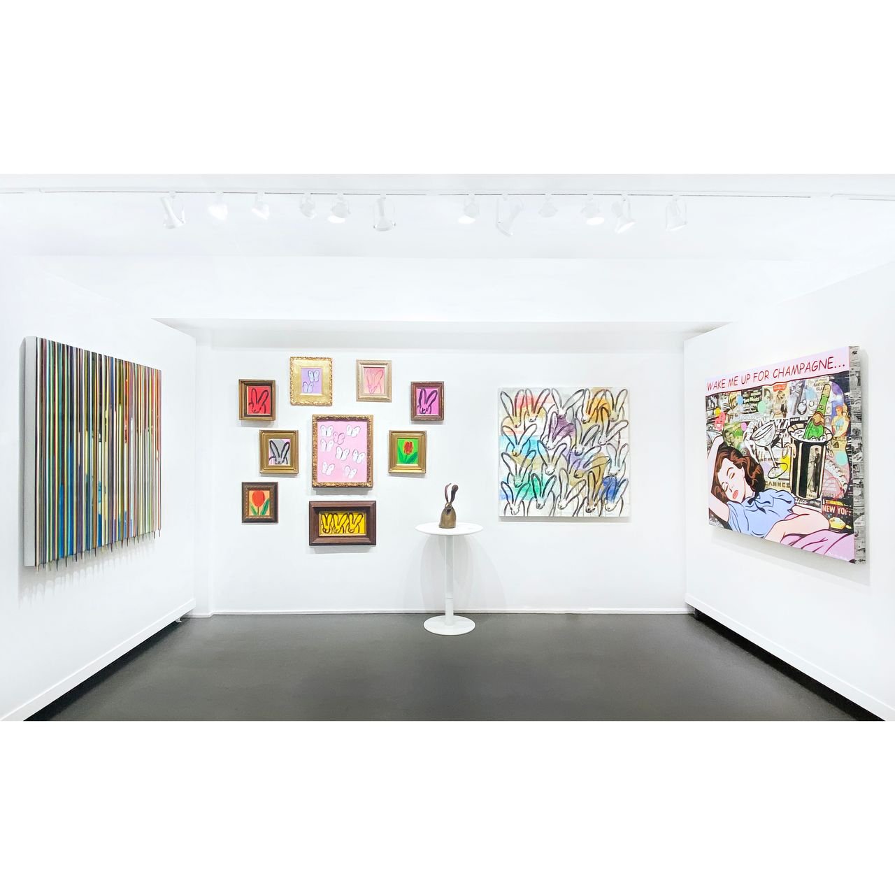 Contemporary &amp; colorful in #SoHo! With works by #FranciscoValverde #HuntSlonem and #NelsonDeLaNuez 💐

Link in bio and DM for inquiries.
.
.
.
#dtrmodern #artgallery #nyc #contemporaryart #contemporaryartist #popart #popartist #artoftheday #artda