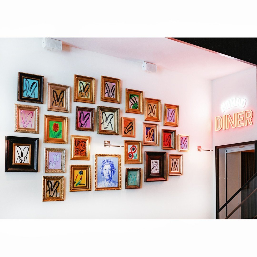 We are excited for the Living Room Gallery Opening Reception of #HuntSlonem works at the #ArloNoMad tonight! 

On display is a collection of 25 works from Hunt's recent exhibition at #DTRmodern &quot;Animal Magnetism.&quot; Stop by the hotel for a sp