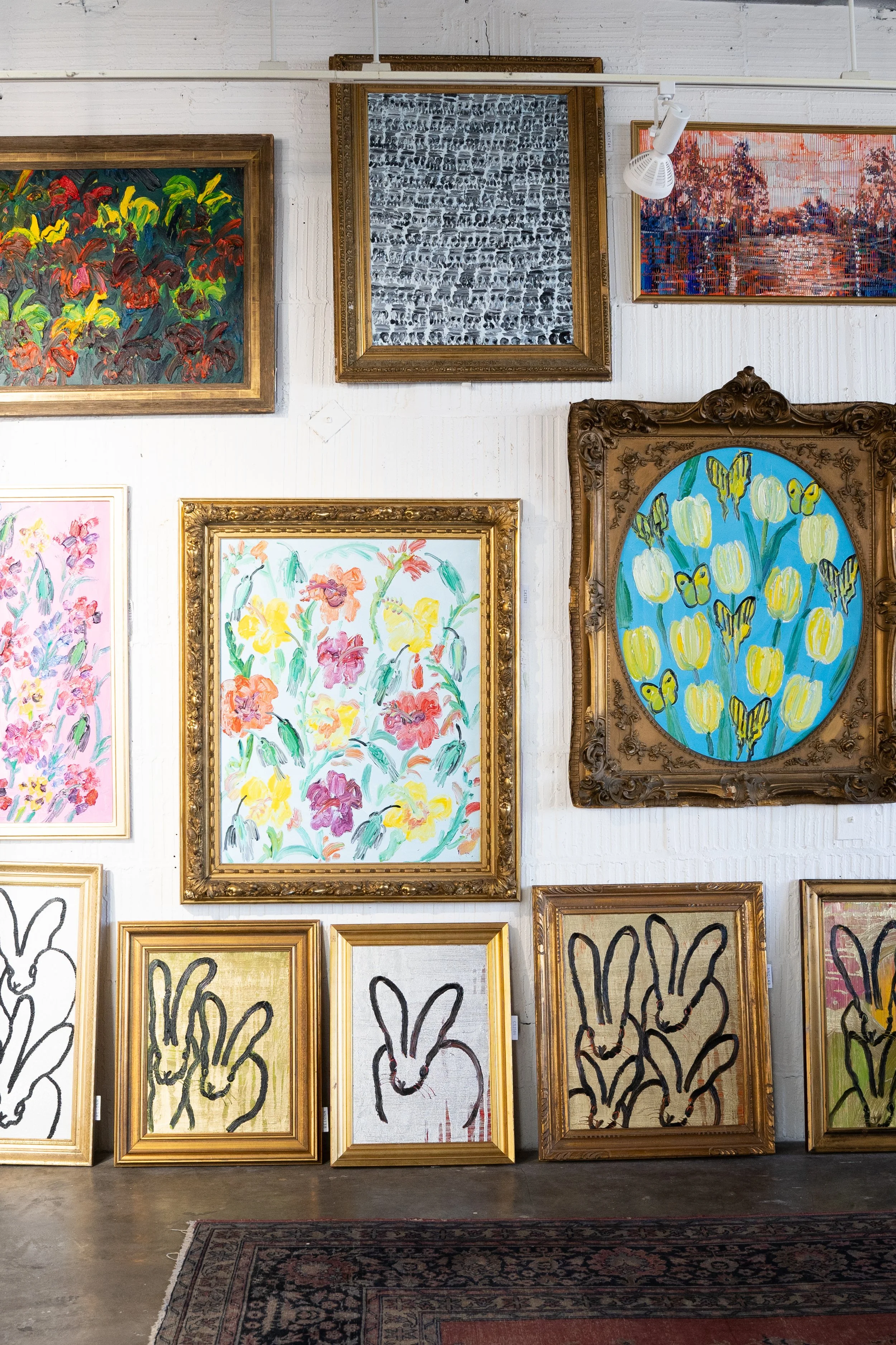 Color Takes Flight: Hunt Slonem Exhibition in Palm Beach