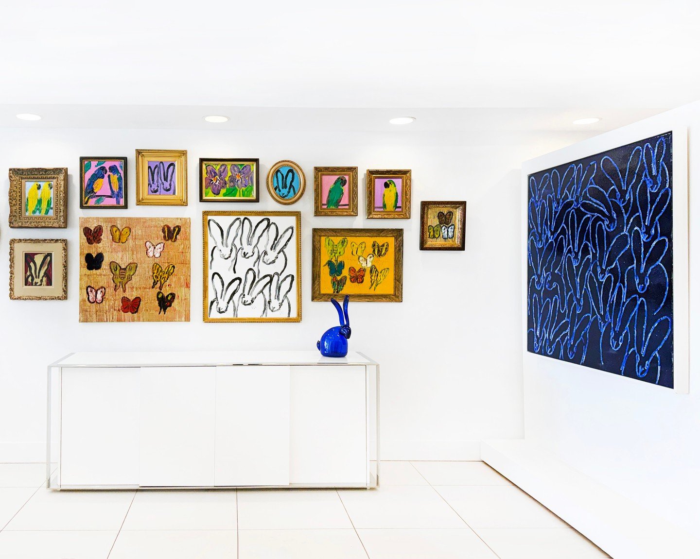 &lsquo;Color Takes Flight&rsquo; opens tonight at 5PM 🎨🦋 join us in welcoming the one and only @huntslonem back to our Palm Beach gallery for his annual solo exhibition.

Last minute RSVPs are still welcome! DM or email to experience his enchanting