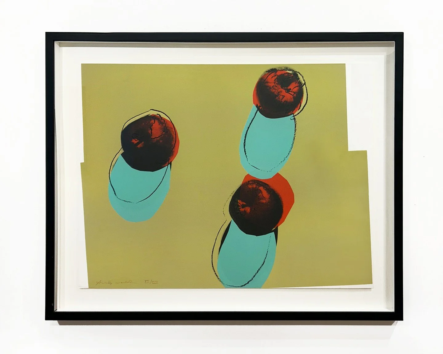 #ArtworkSpotlight for our new Andy Warhol screenprint, 'Apples' 🍎⭐ 

Instantly recognizable, this work from his 'Space Fruit: Still Lifes' series reimagines everyday produce into surreal forms that juxtapose advertising and abstraction.. an emblem o