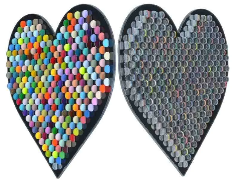 Heart (Cut-out - Silver/Multi)