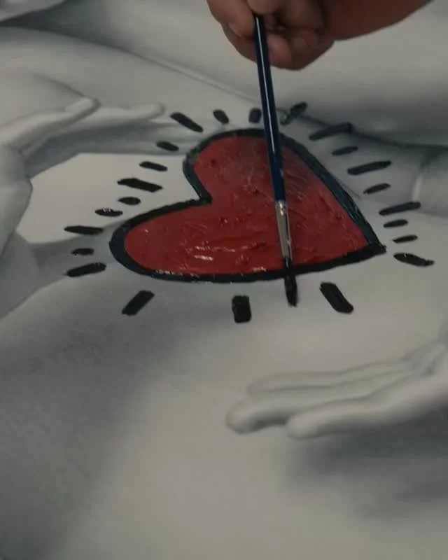 In just over a week, @kozo_tattoo is joining the global stage at this year's Venice Biennale showcasing a brand new collection inspired by the legendary Keith Haring 💫

Kozo is bringing new life to Haring's visual stories. Classical references are s