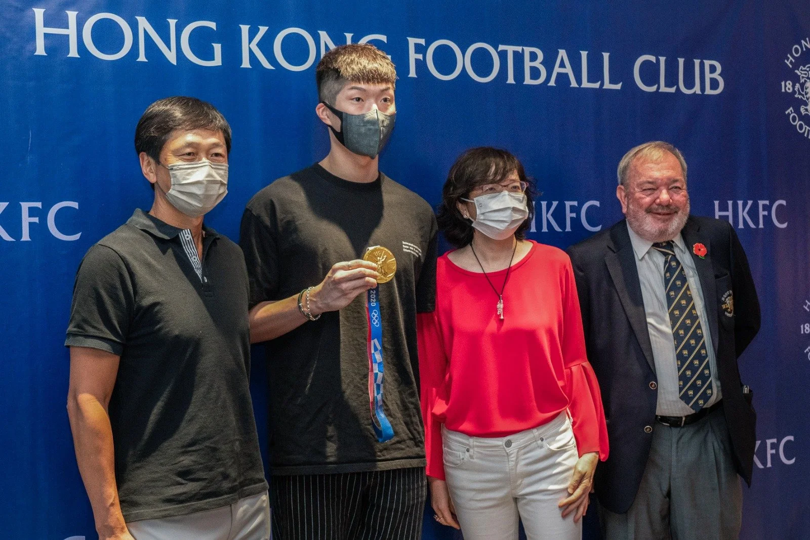 WhatsApp Image 2022-11-15 at 9.29.24 PM.jpeg