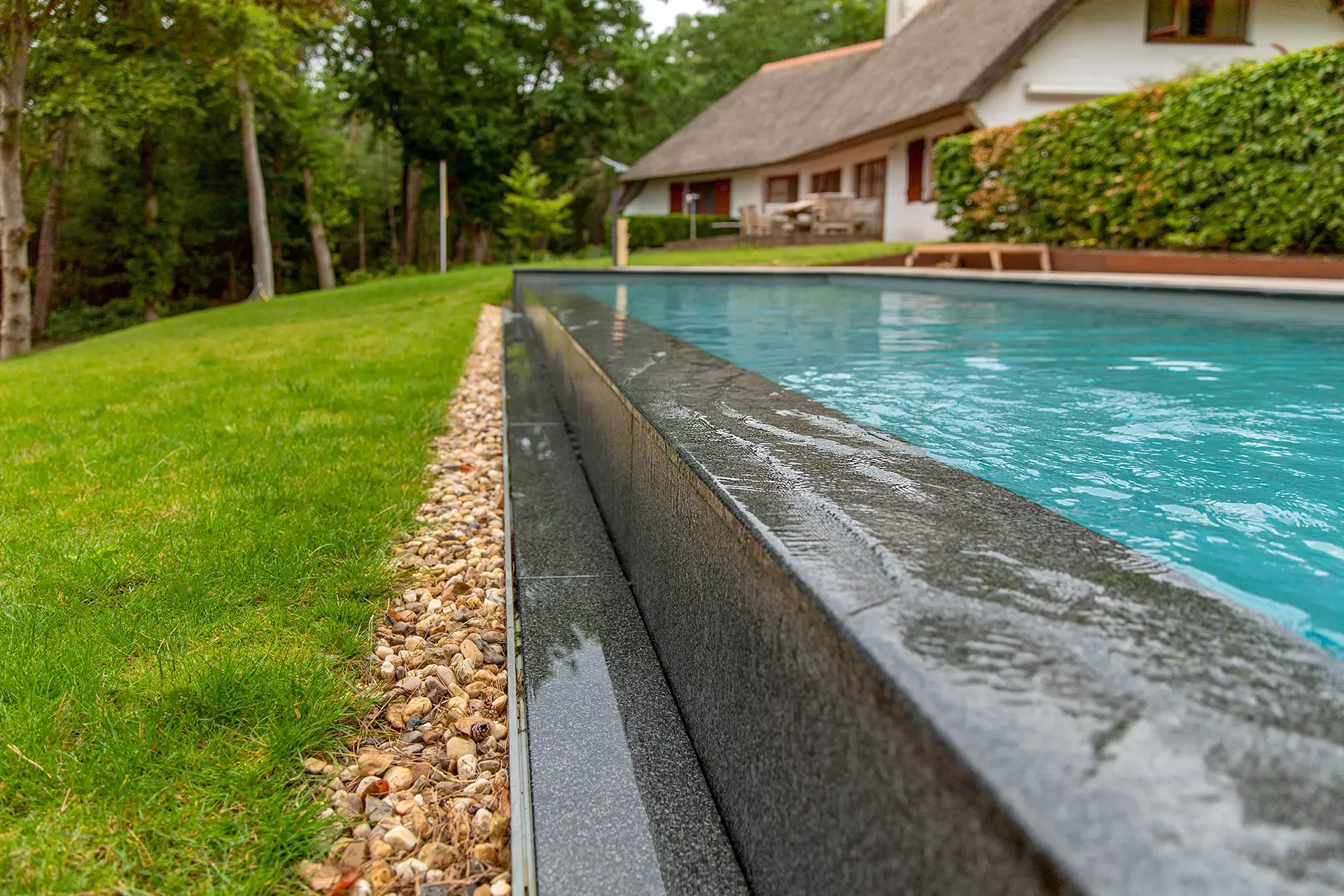 NIVEKO MONOPOOLS – Trentino/Alto Adige, Italia