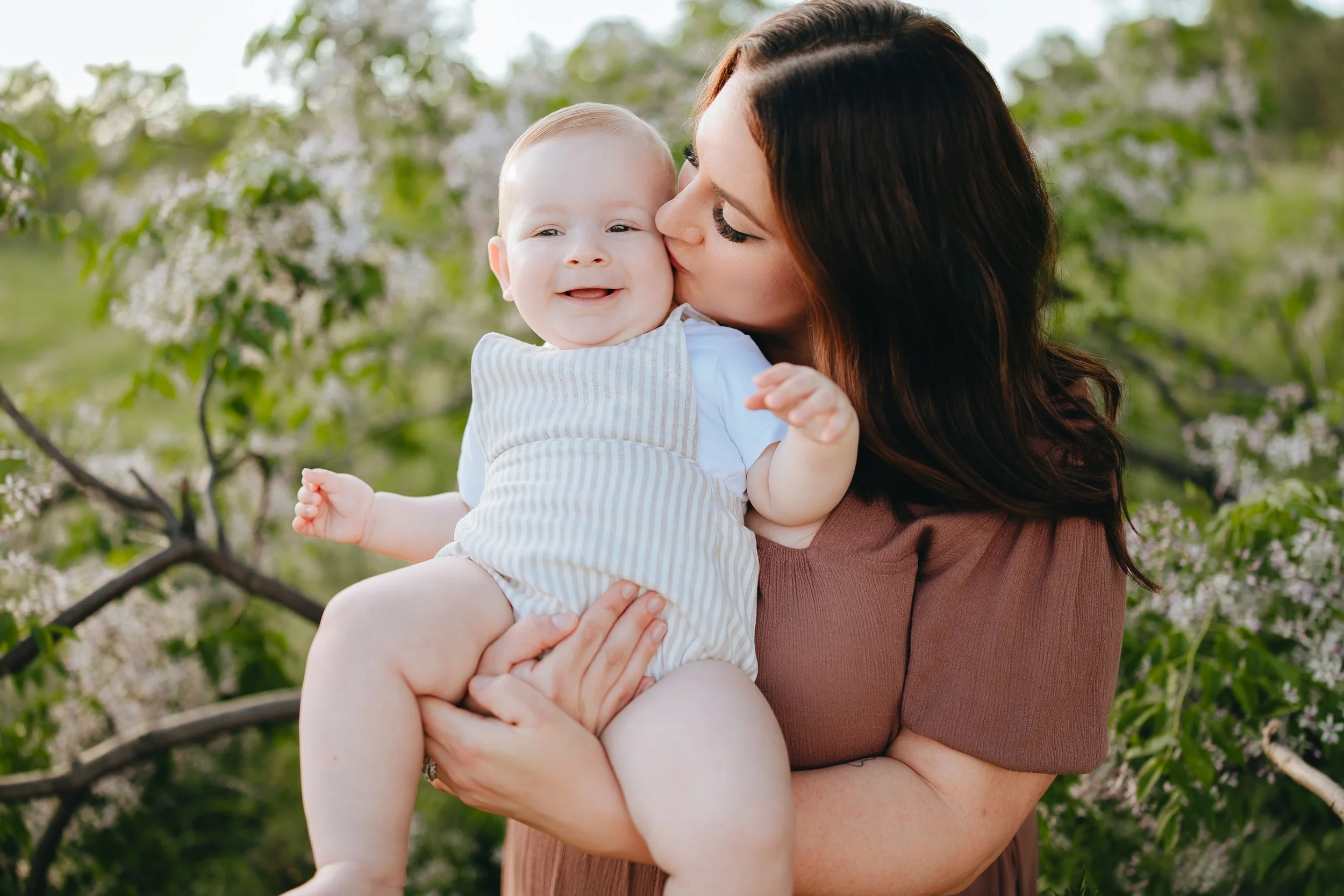 2026 affordable Mothers day mini sessions Perth WA Family photographer Motherhood Perth families