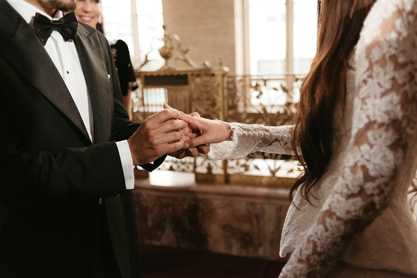 boda-dupont-building-miami-intercambio-de-anillos-emotion-and-motion-12.jpg