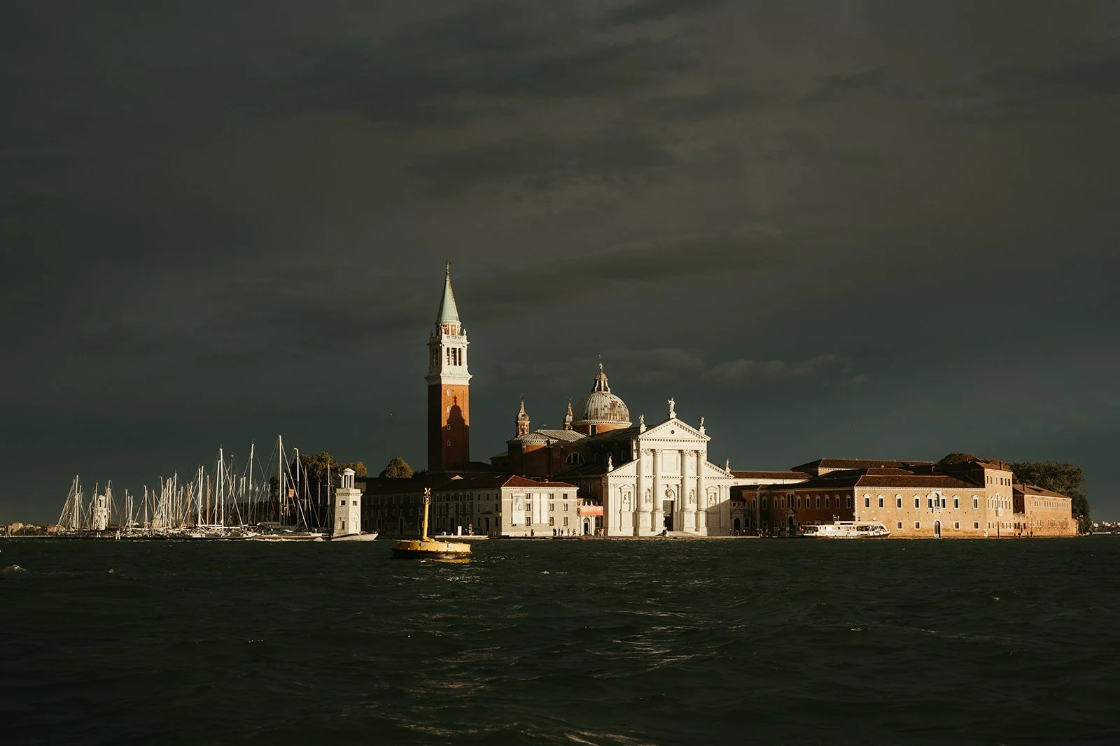 wedding photography in venice24.jpg