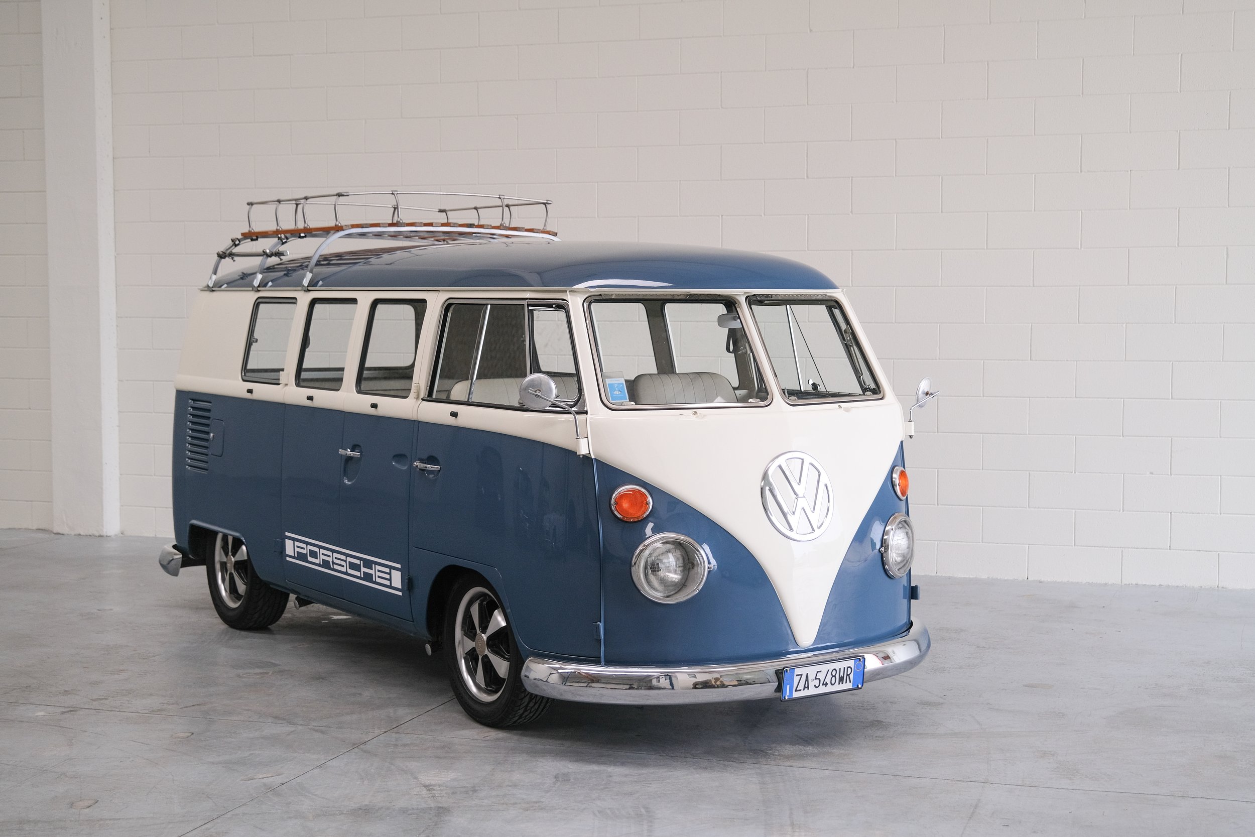 Volkswagen T1-1.jpg