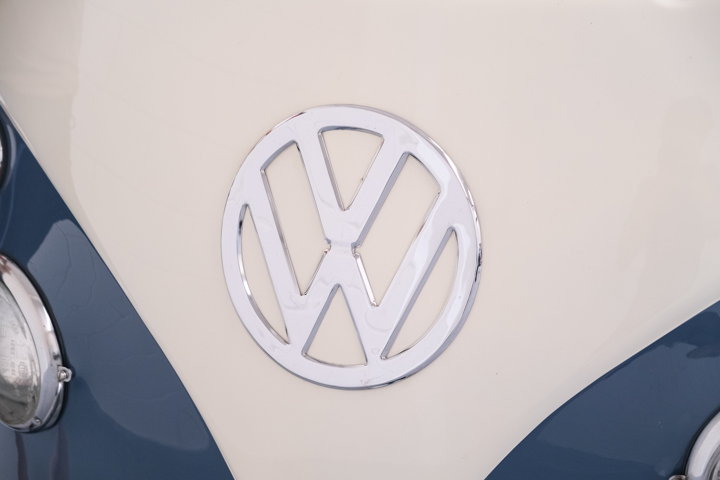 Volkswagen T1-29.jpg