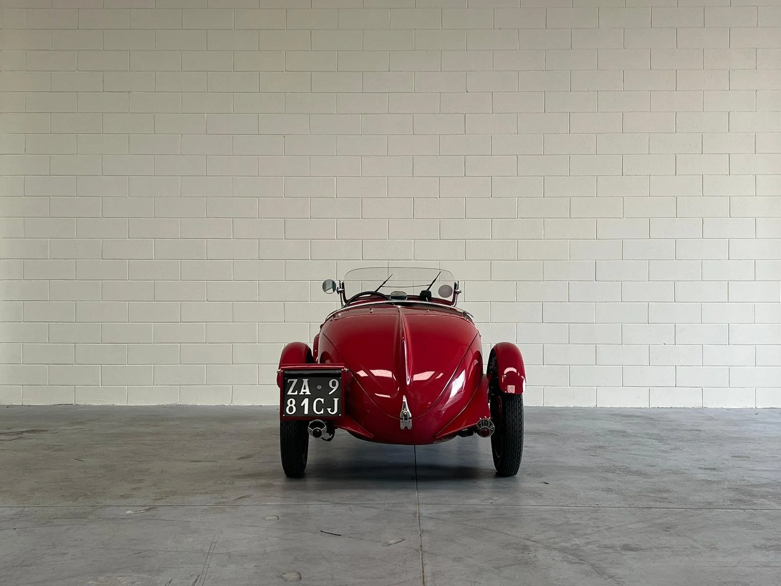 Fiat 508 S Balilla Coppa D Oro 1934 Sur Une Vieille Voiture De Course Fiat 508 S Balilla Coppa D Oro 1934 Sur Une Vieille Voiture De Course
