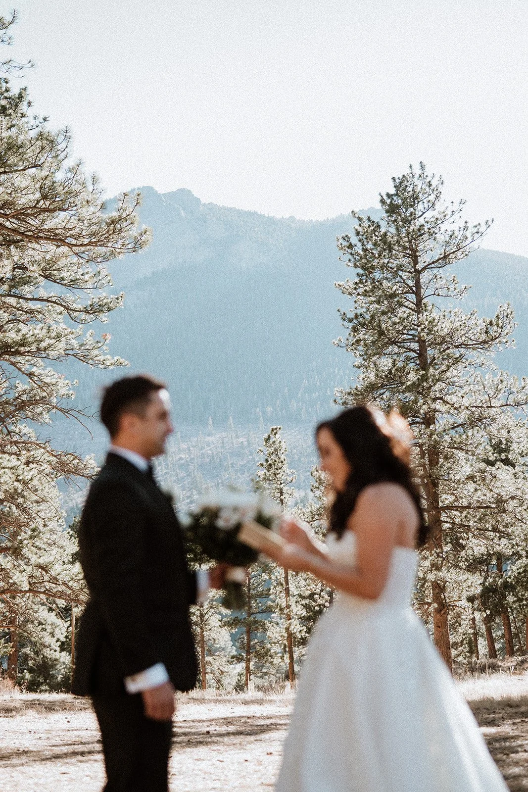 kelsey&landon_della-terra-wedding_basecamp-visual-147_websize.jpg