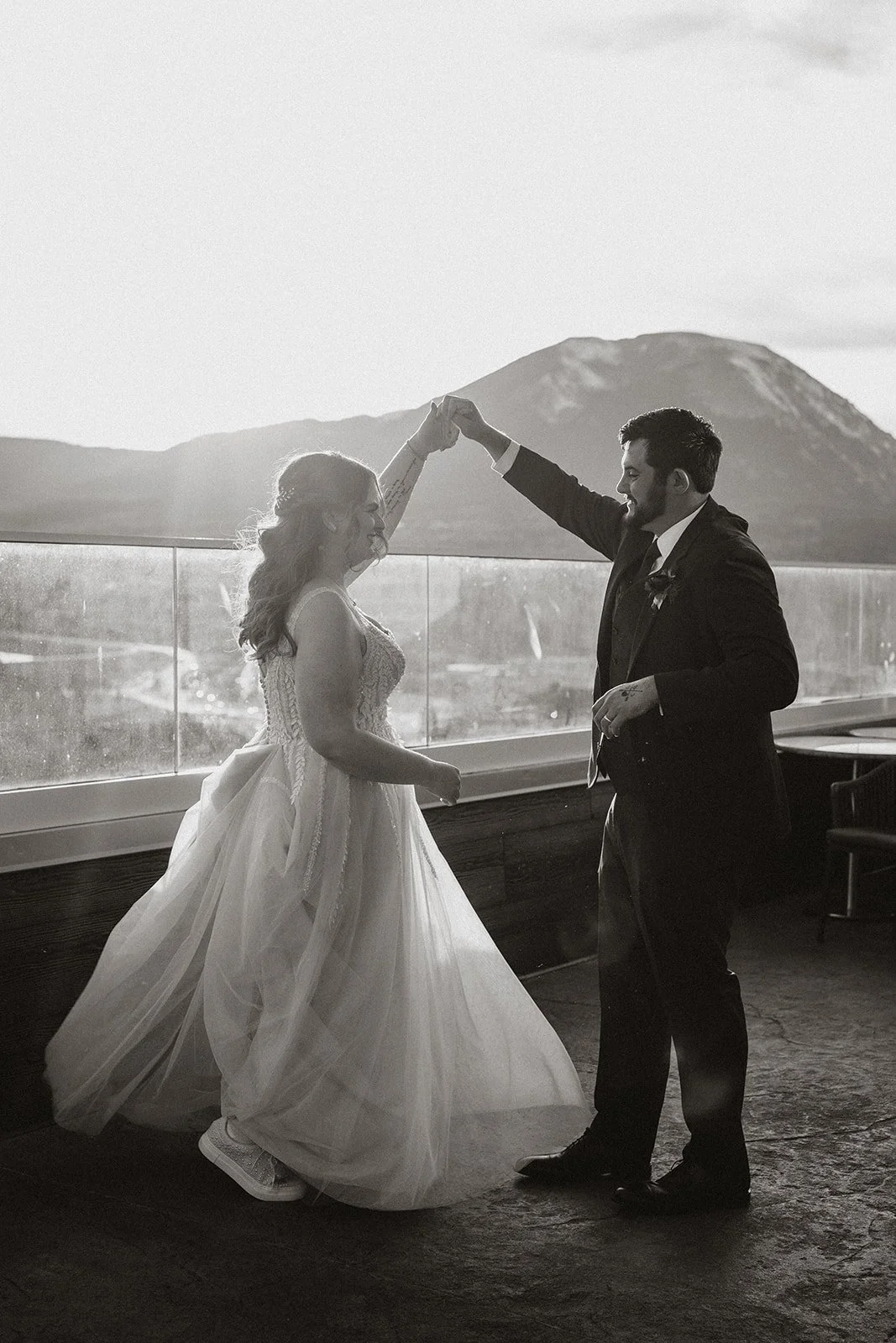 sydney&jake_lake-dillon-wedding_previews_basecamp-visual-53_websize.jpg