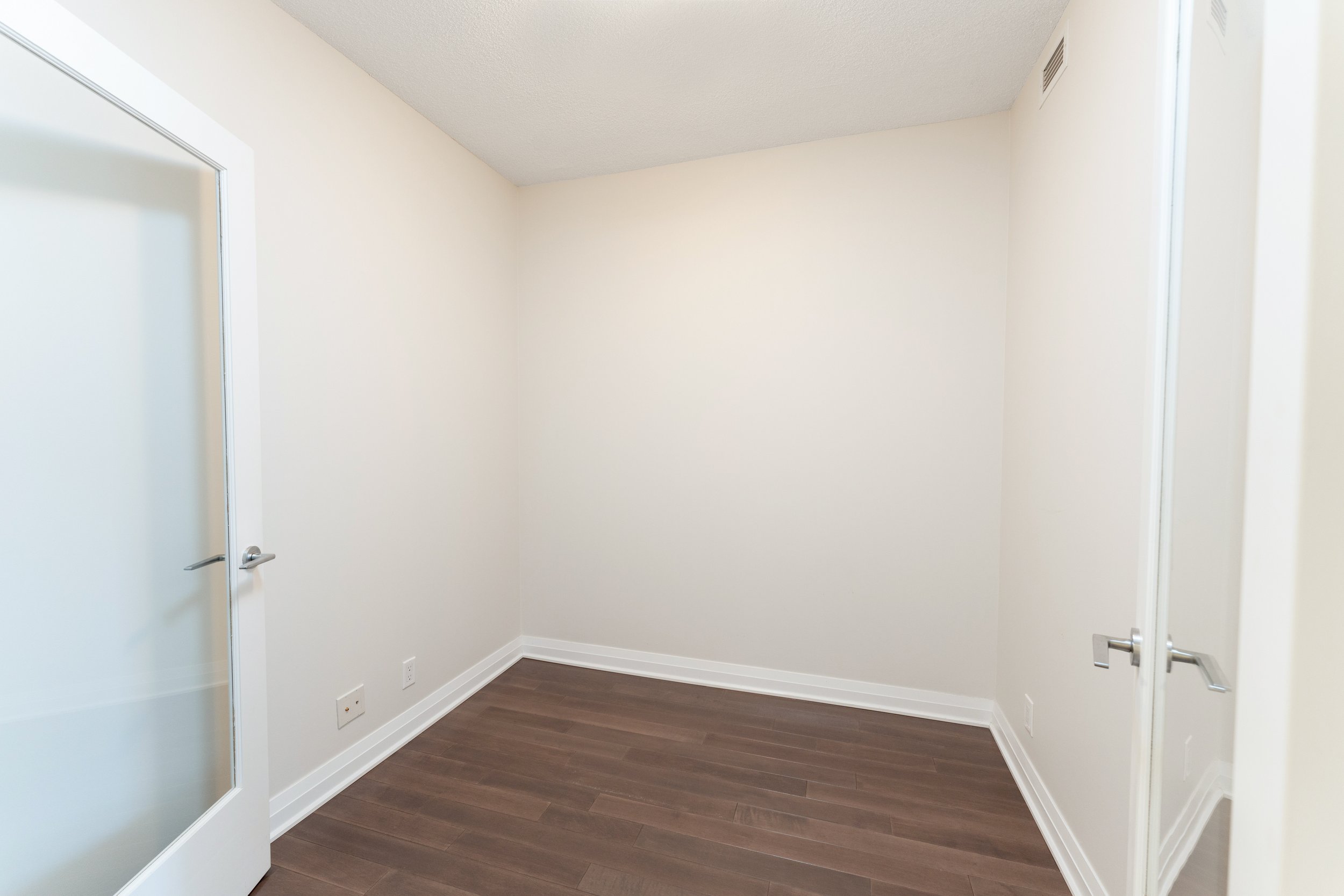 1055-Southdown-3 copy.jpg