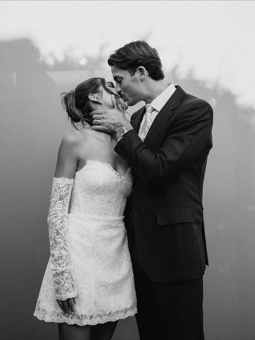 K &amp; F | A forever Love 

Dress @annelise_devenoges 
Suit @suitsupply