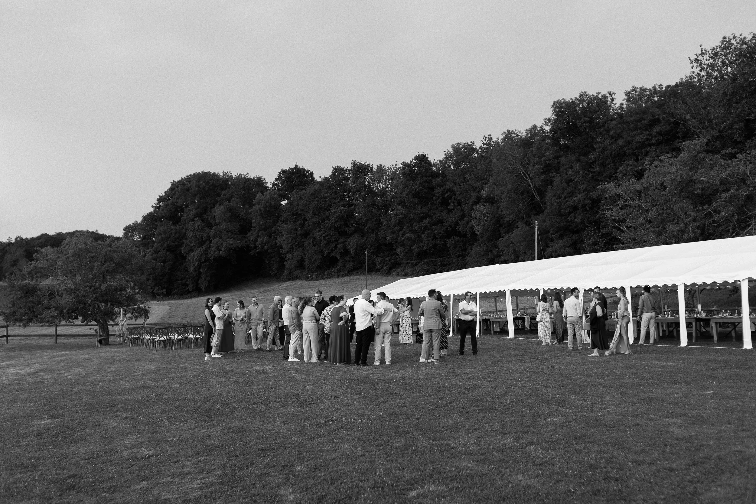 photo noir et blanc mariage réception