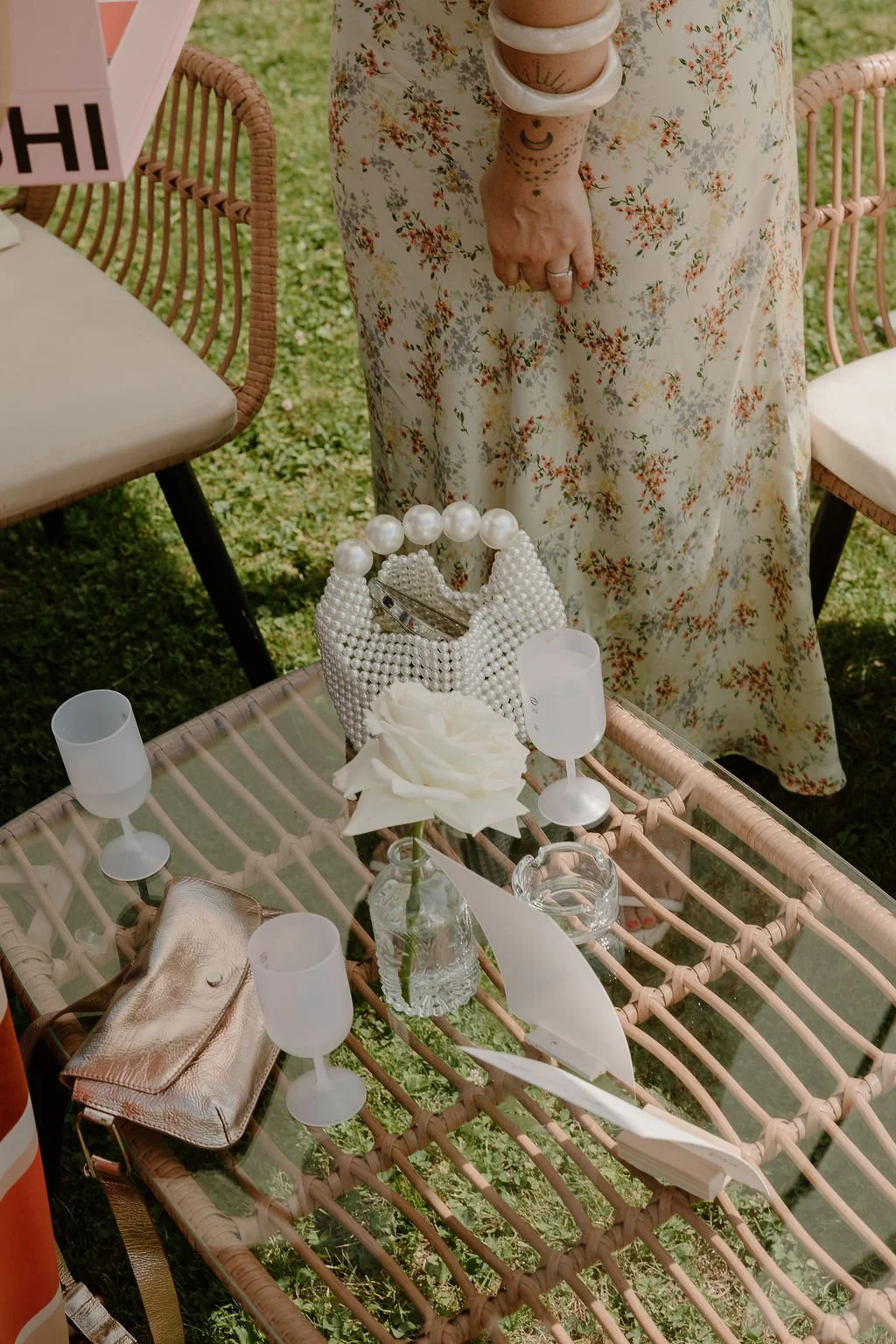 détails d'une garden party lors d'un mariage