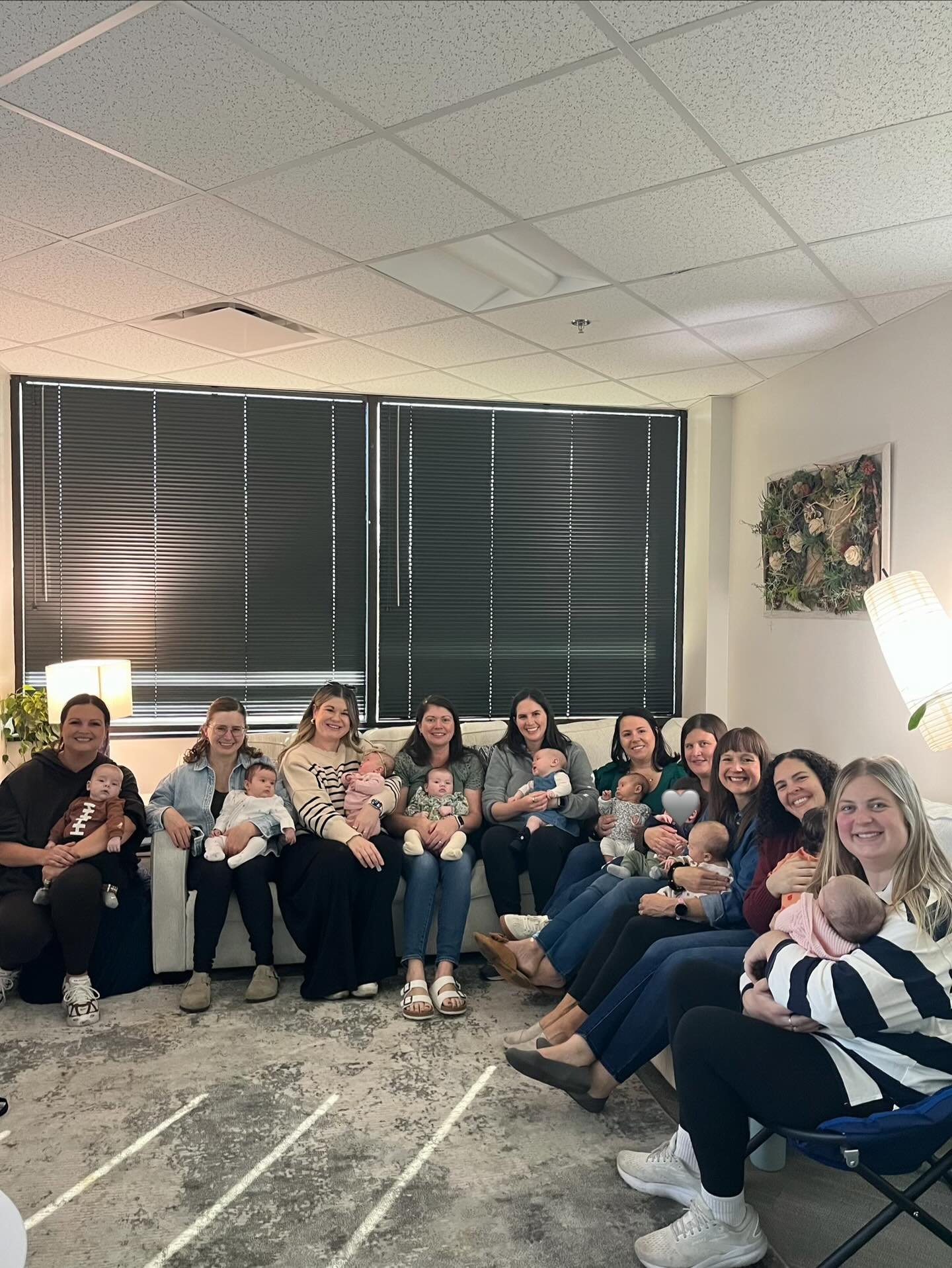 We are grateful for these graduates! Please help us celebrate these #BlueAsh 4th Trimester #CincyPostpartumCircles moms and babies. 🎓🎓🎓

Thank you for allowing us to offer community + care in this transformational season. It was a joy to circle up