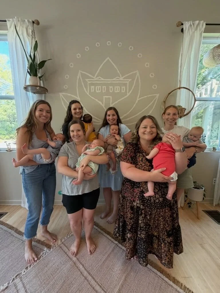 Please help us celebrate our newest @holoshousecinci 4th Trimester Postpartum Circle graduates! 🎉🎓

These June and July moms spent five weeks showing up with honesty, openness, and care for one another.

Thank you to our facilitator Kelsey for tend