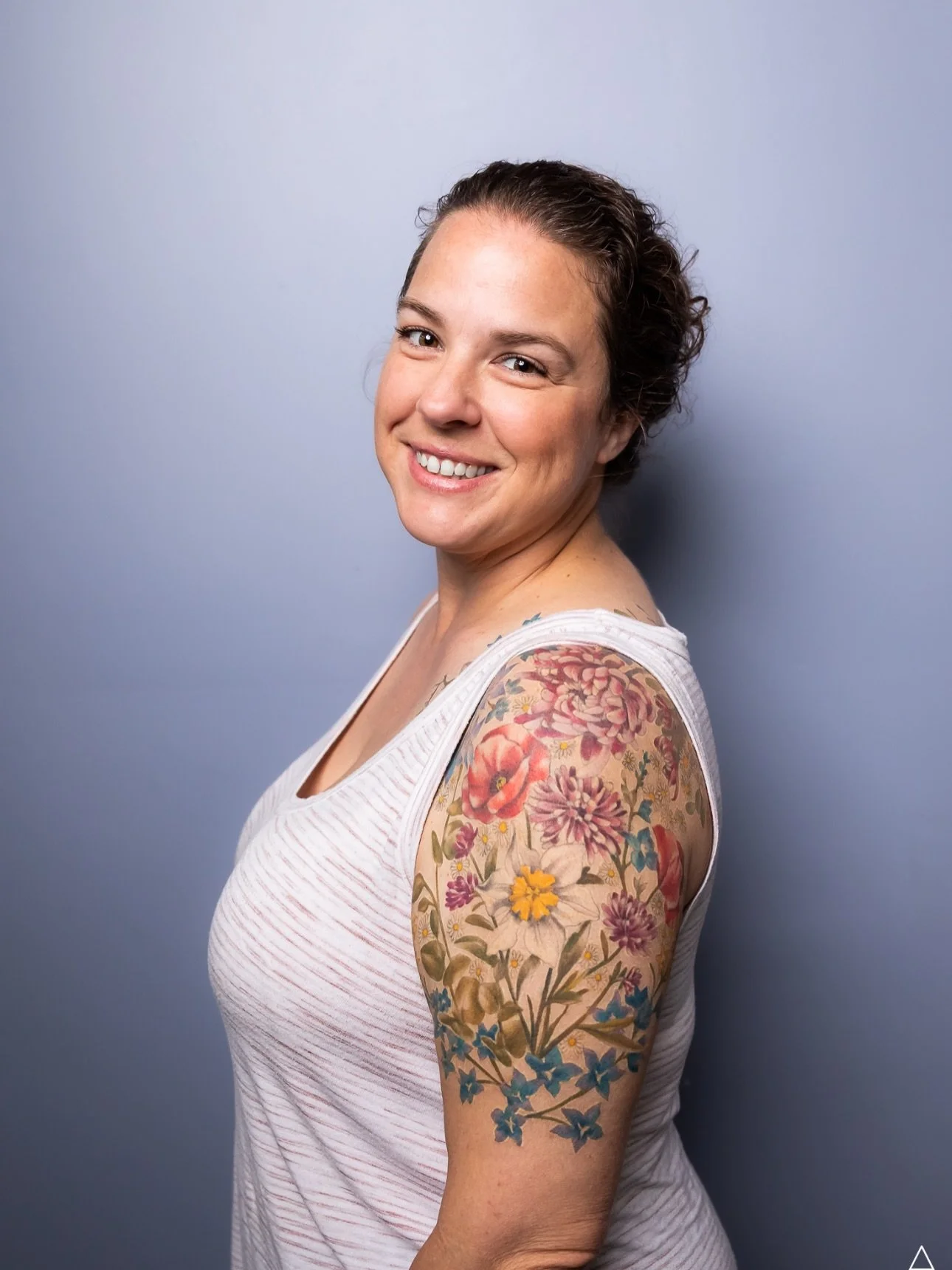 From flowers to your favorite pets portrait @cubakid_ has got you covered! AND he&rsquo;s now booking!