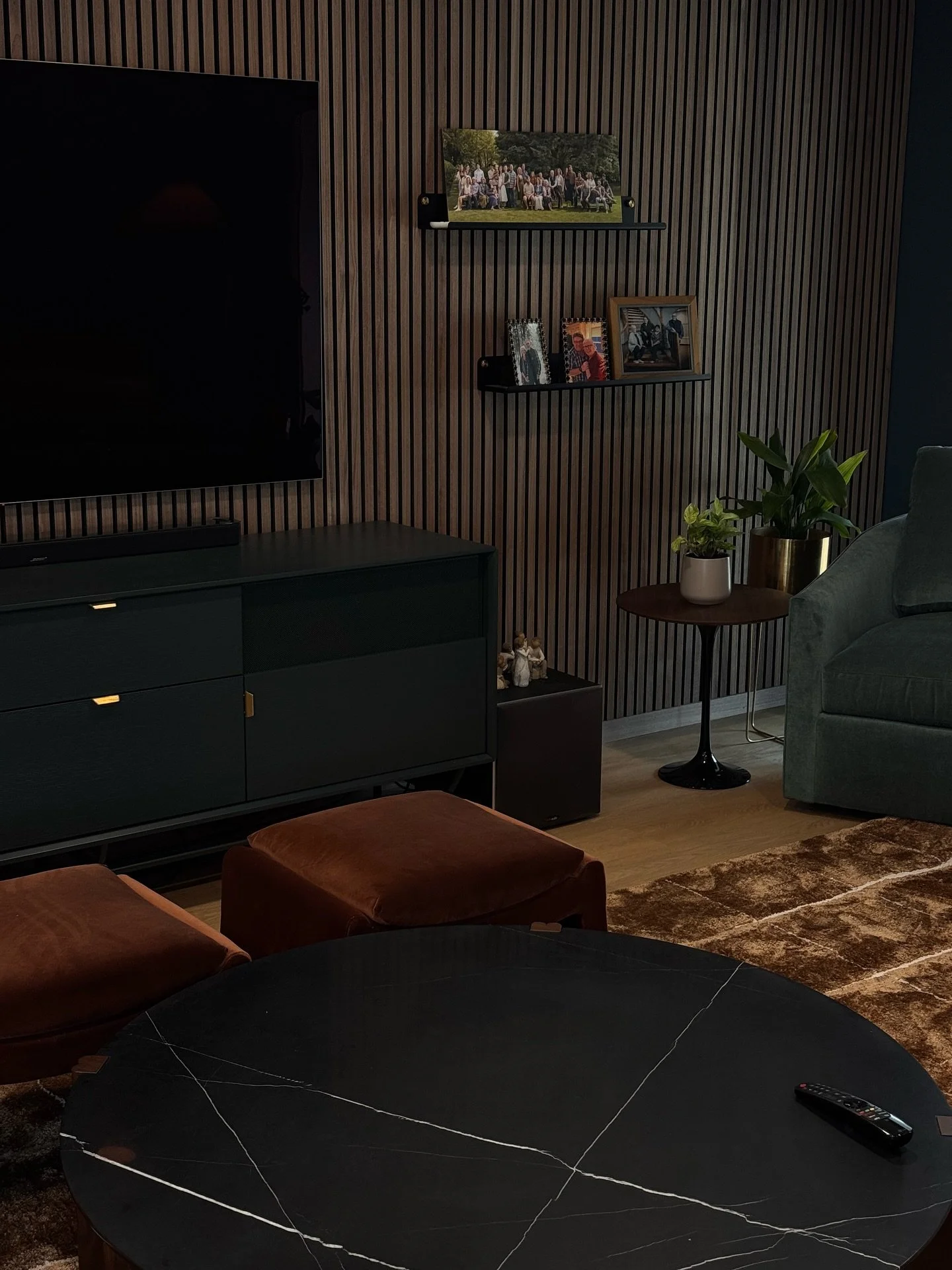 Final touches going in at this mid-century modern home ✨ We can&rsquo;t wait to share the full reveal - professional photos coming soon!