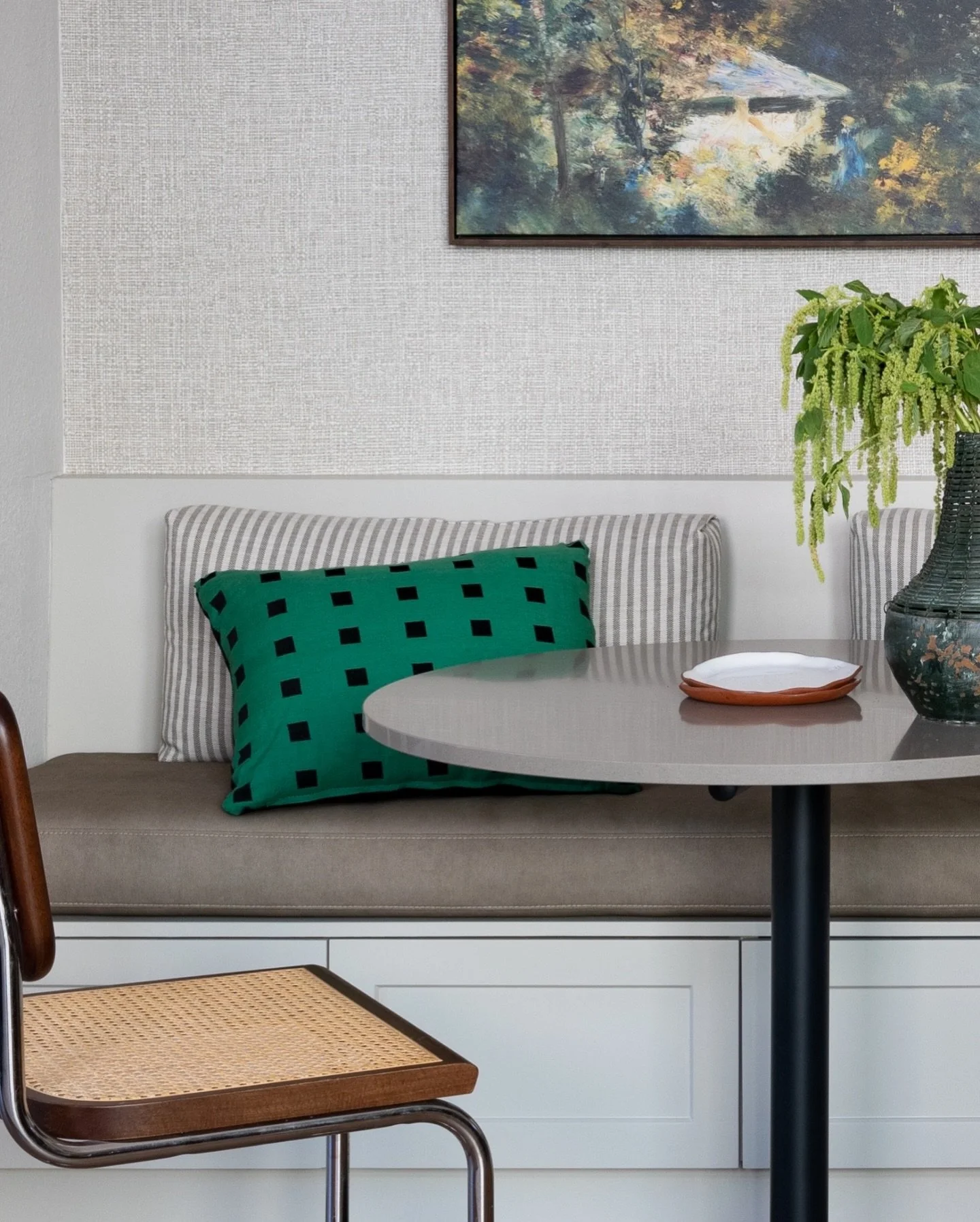 A touch of green, today and always. Happy St. Patrick&rsquo;s Day! 🍀

👩&zwj;🎨: @a_designed_space 
📸: @shawn.kallio