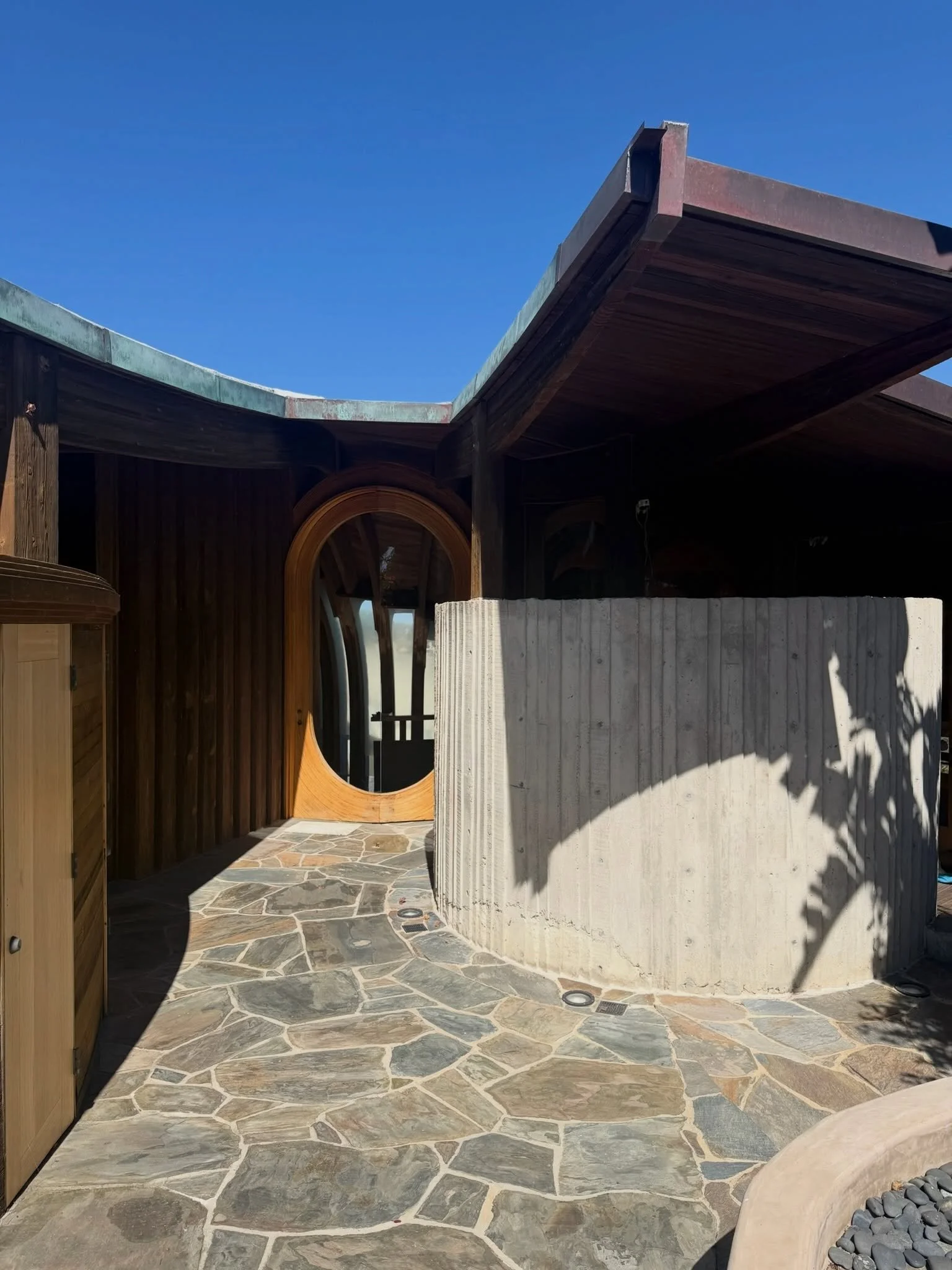 A Saturday well spent in La Jolla!

We spent the weekend exploring some of La Jolla&rsquo;s architectural gems through the Museum of History and Culture La Jolla&rsquo;s Modernism Tour @lajollahistory &mdash; getting a closer look at the homes, ideas