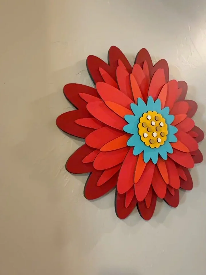 I created an 18&rdquo; flower and I&rsquo;m building a 7 part series&mdash;imagining them hung together as a wall installation. Stay tuned for more. Each flower will be different. 🌻🌷🌹🌺🌸🌼❤️