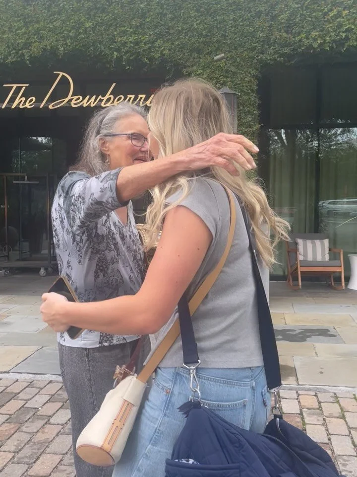 3 Generations in Charleston ❤️❤️❤️
	1.	Big hugs that say &ldquo;I&rsquo;ve missed you!&rdquo;
	2.	Jenni Kayne try-on sessions 
	3.	Mom keeping up like icon she is
	4.	The infamous pillow wall 
	5.	Snuggles in the relaxation room
	6.	Pure joy and beau
