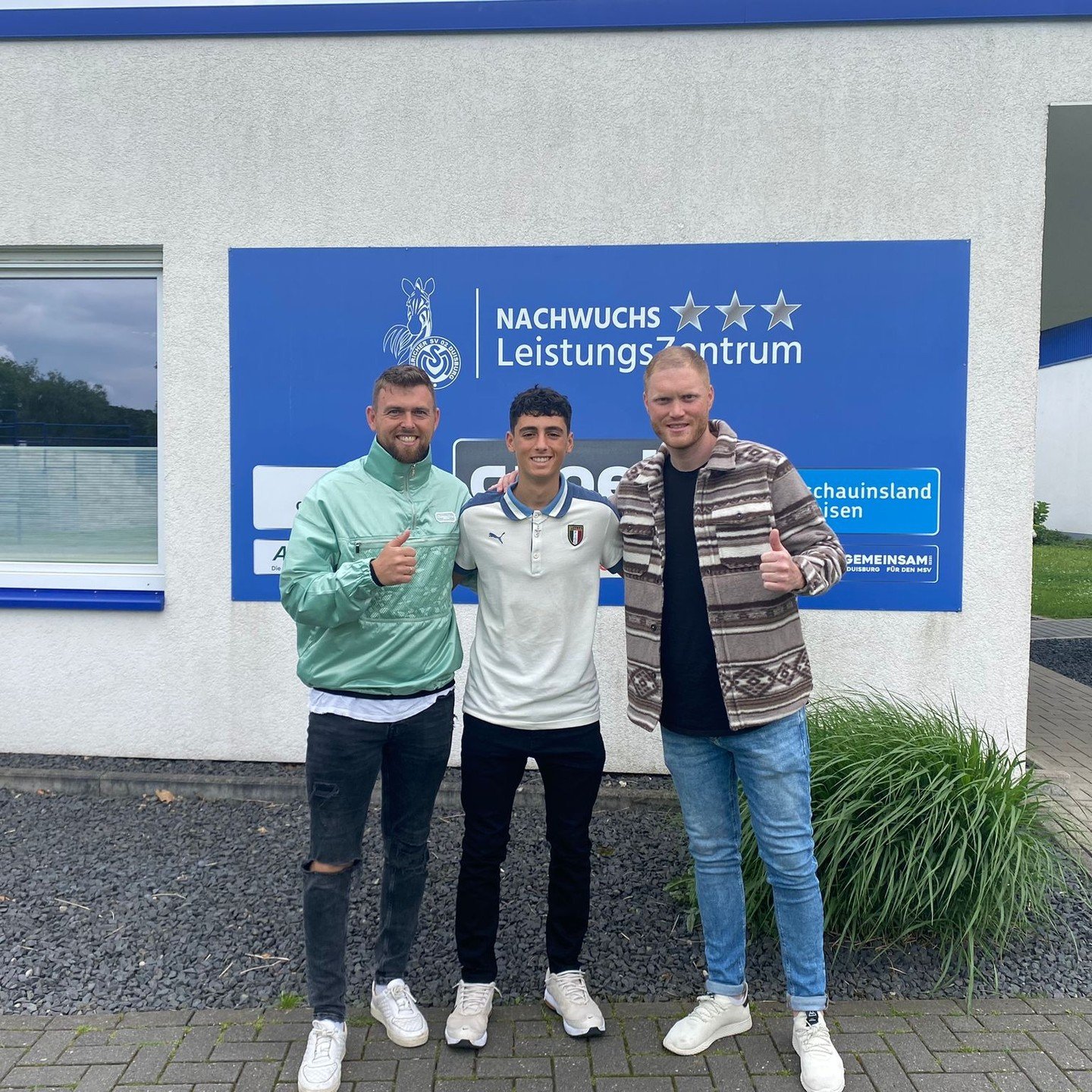 ❕SIGNING ALERT❕

We are proud to announce the official signing of our very own @nico_bologna17 to @msvduisburg for the 2024-25 season. 

Nico will play for MSV Duisburg U16 in the Niederrheinliga, the highest division for the age group, vs top compet